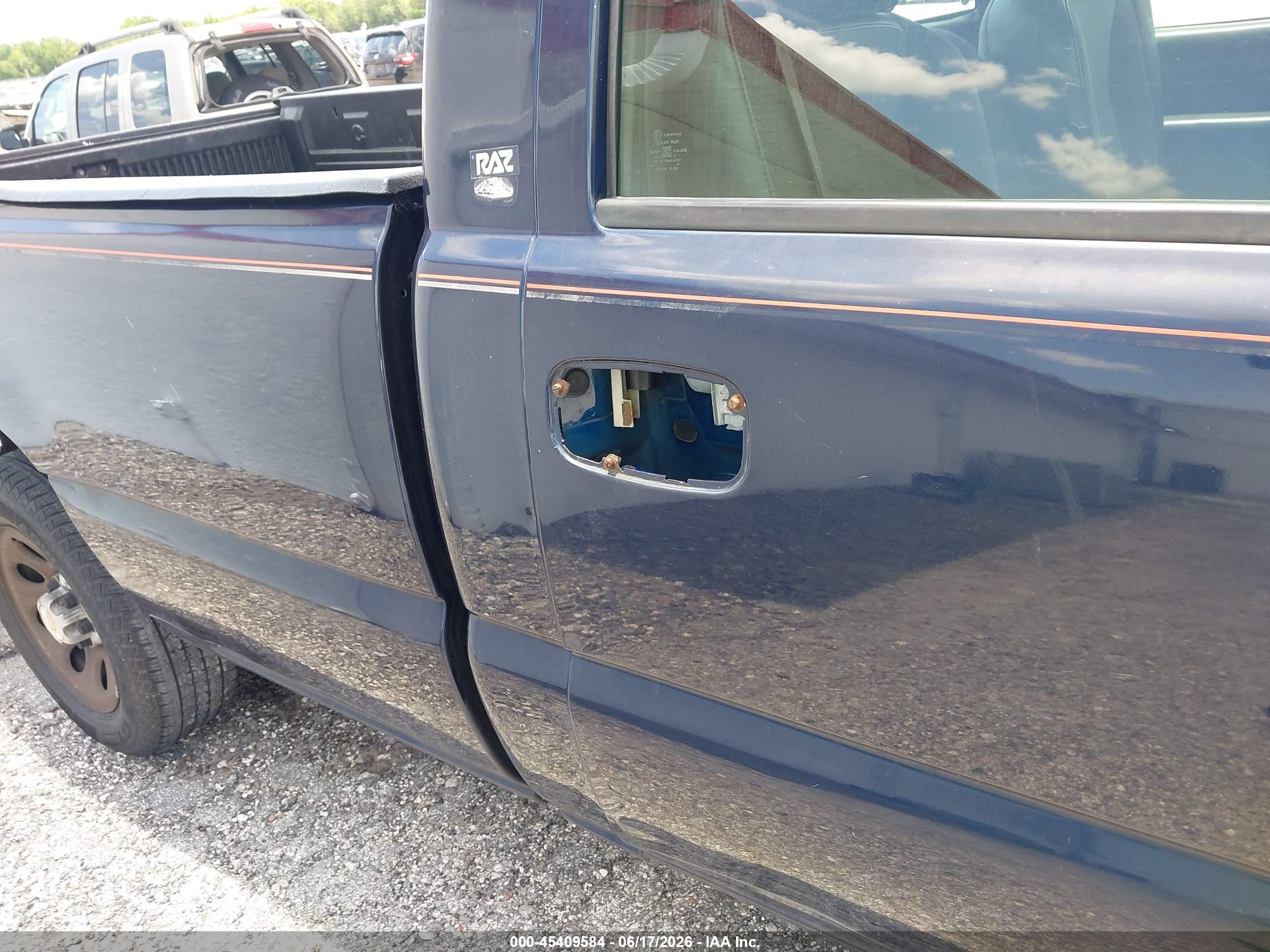 2005 Chevrolet Silverado 1500 Work Truck Blue vin: 1GCEC14X45Z144678
