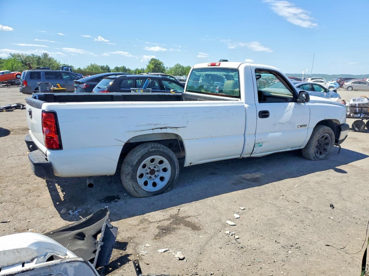 2006 Chevrolet Silverado C1500 Белый vin: 1GCEC14X46Z110418
