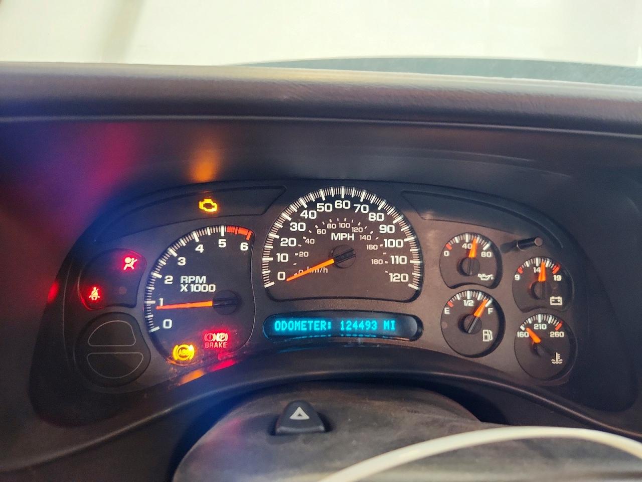 2006 Chevrolet Silverado C1500 White vin: 1GCEC14X46Z301711