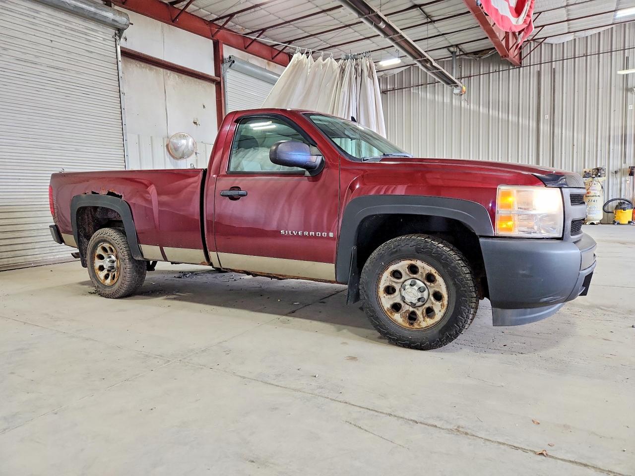 2009 Chevrolet Silverado C1500 Burgundy vin: 1GCEC14X49Z114148