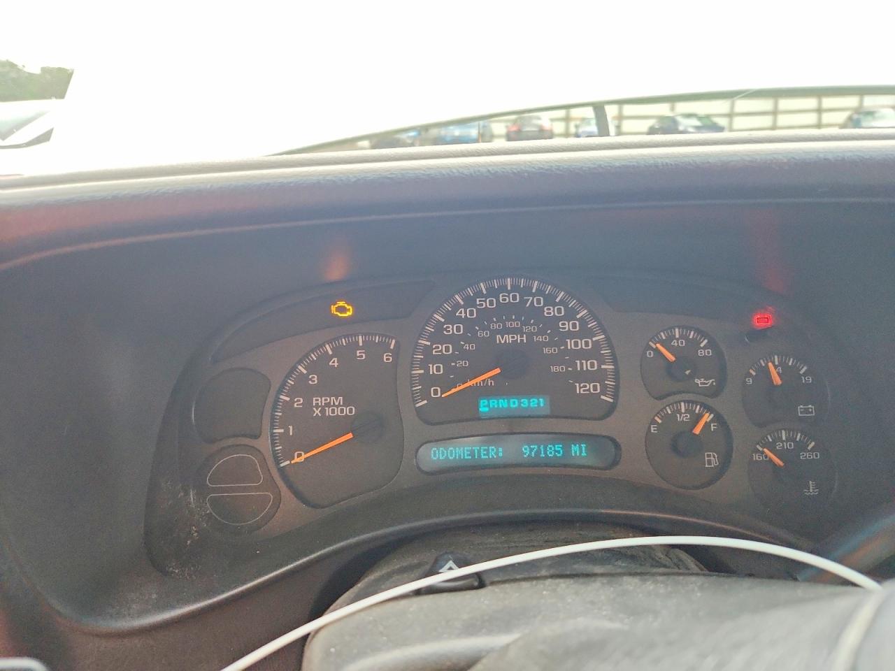 2003 Chevrolet Silverado C1500 White vin: 1GCEC14X53Z113629