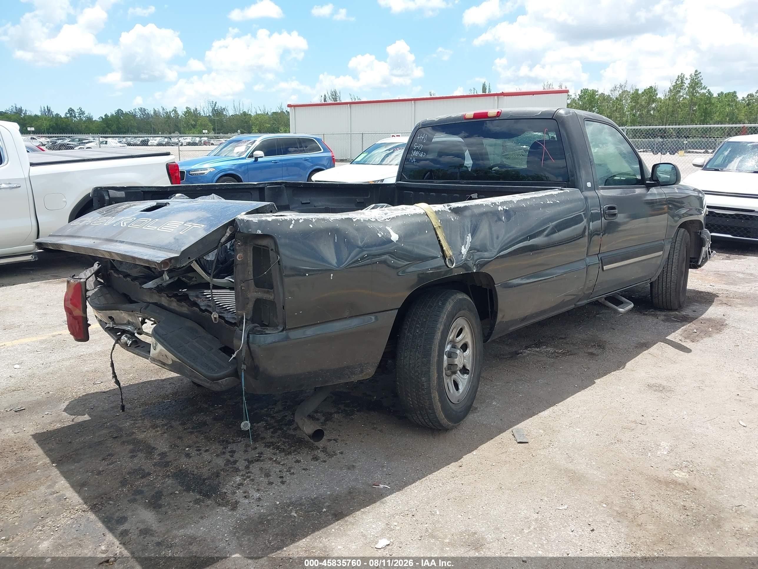 2005 Chevrolet Silverado 1500   Black vin: 1GCEC14X55Z288482
