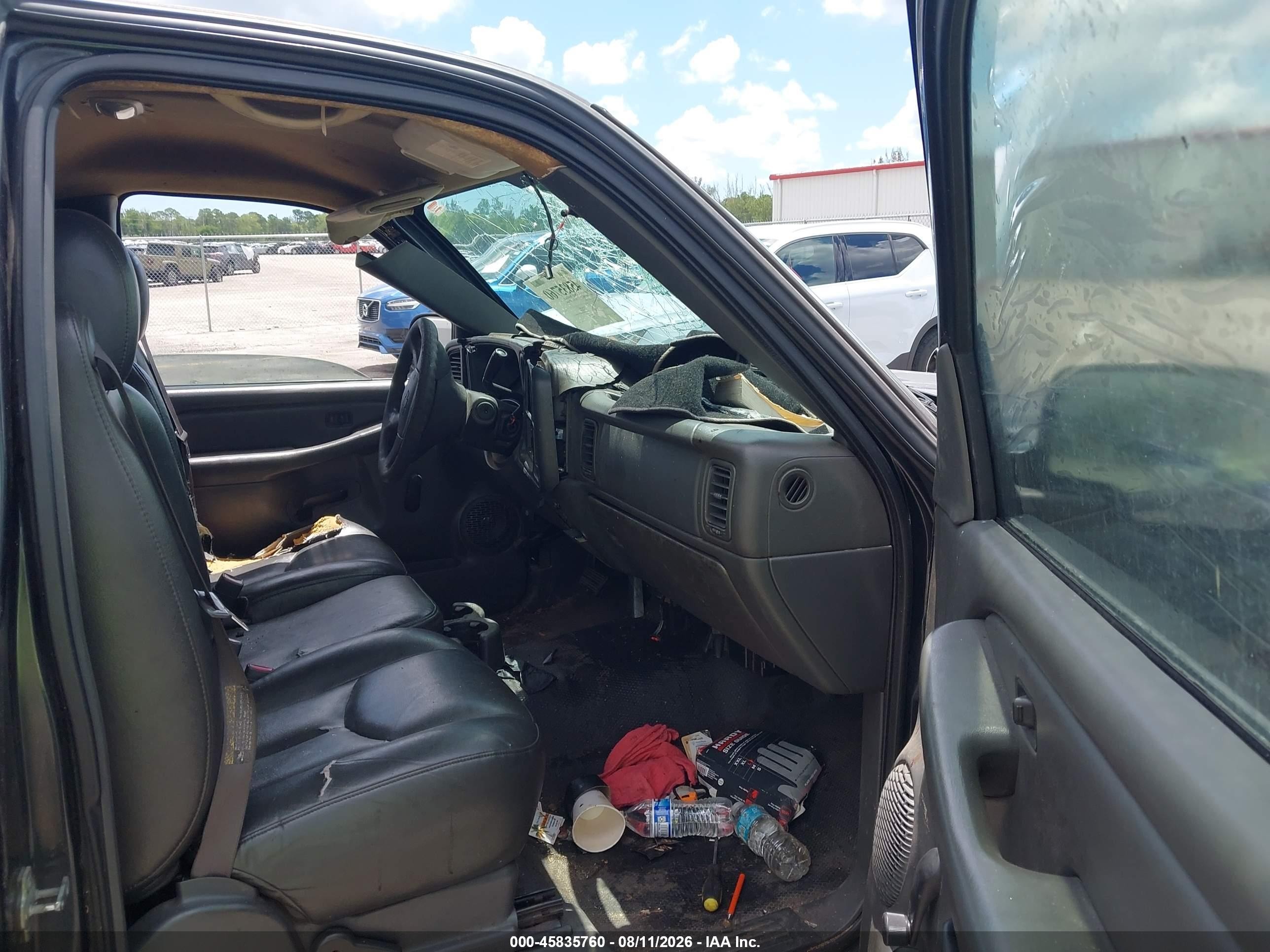2005 Chevrolet Silverado 1500   Black vin: 1GCEC14X55Z288482