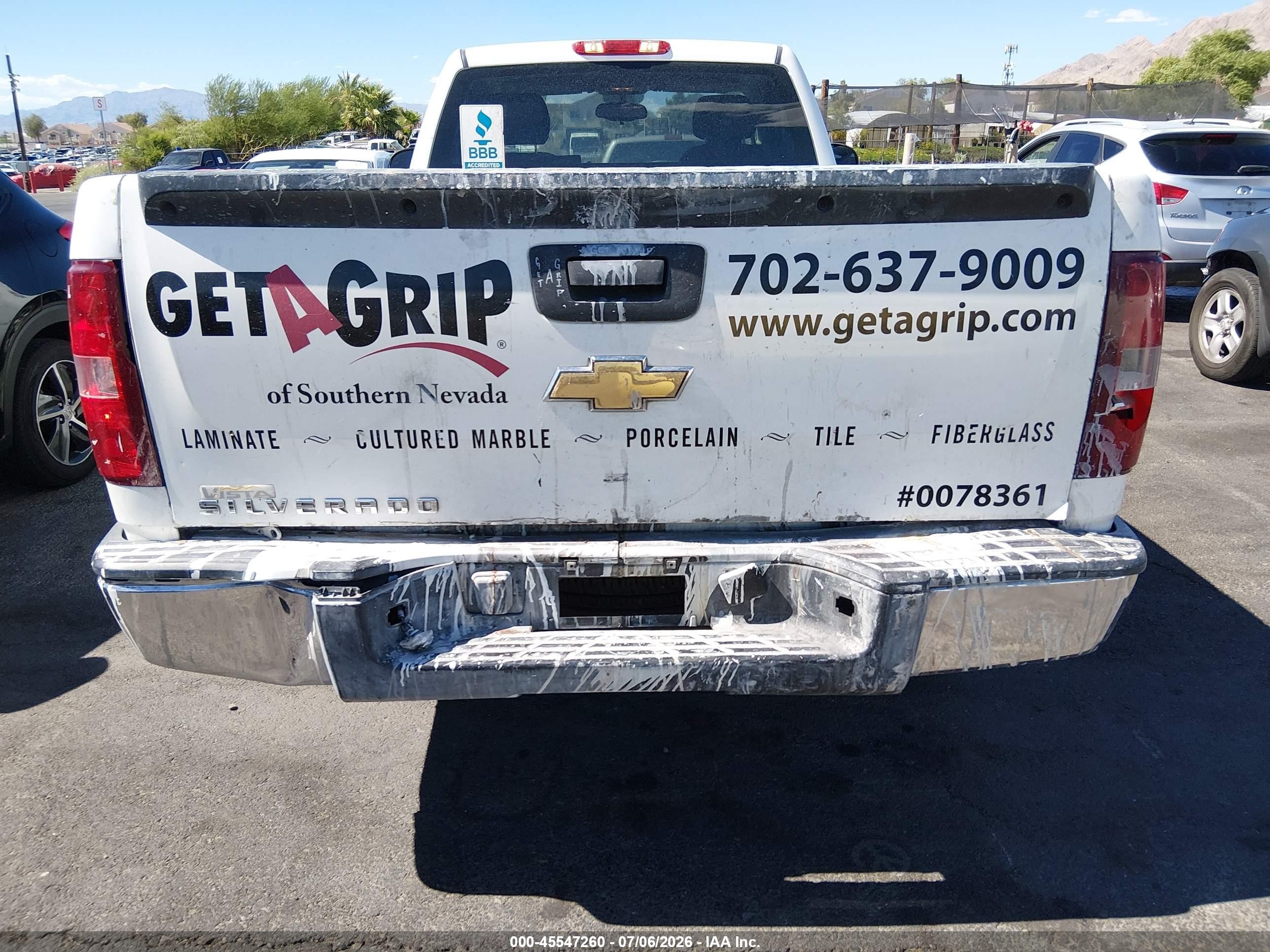 2008 Chevrolet Silverado 1500 Work Truck White vin: 1GCEC14X58Z111631