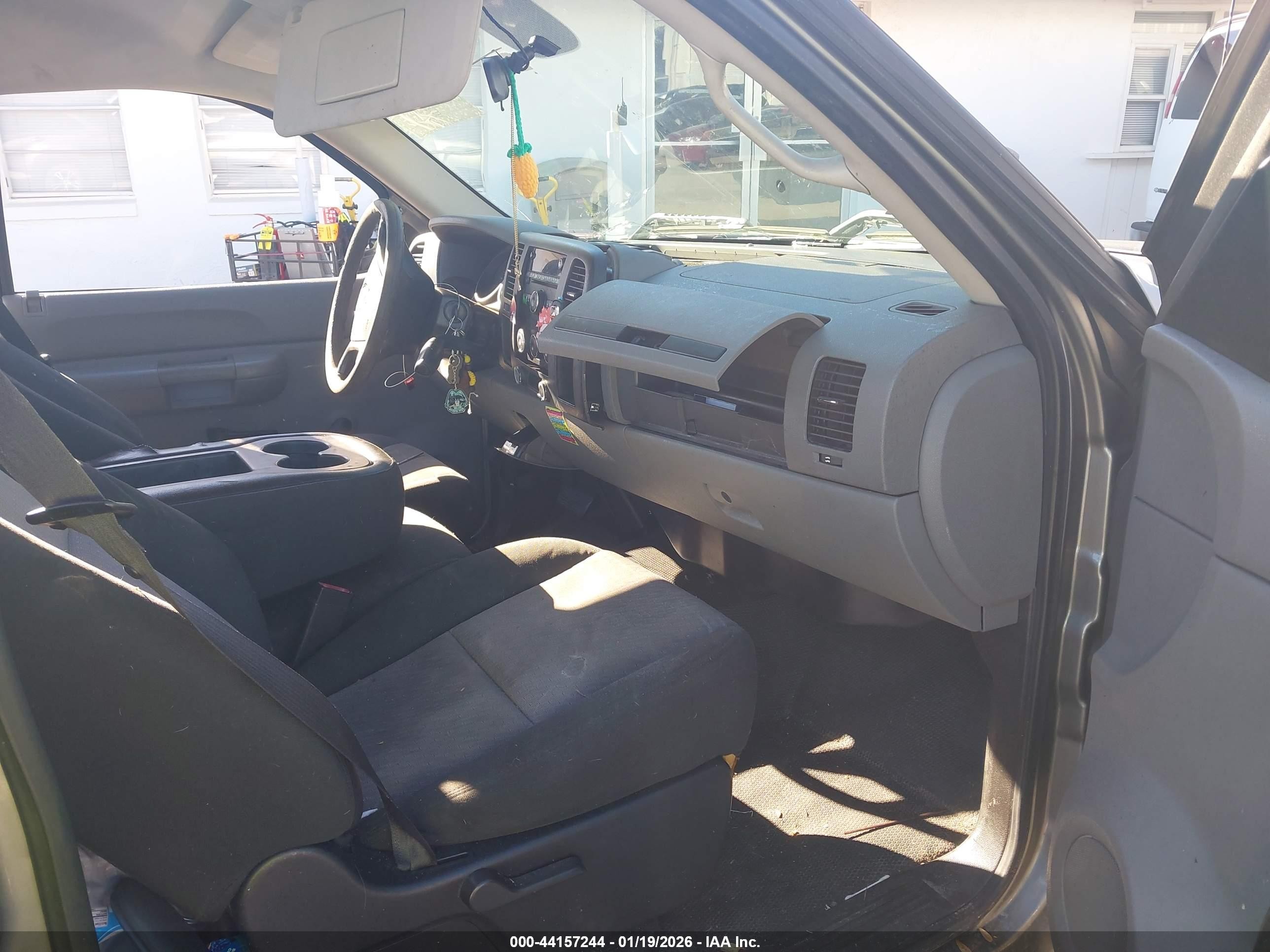 2009 Chevrolet Silverado 1500 Work Truck Gray vin: 1GCEC14X59Z135901