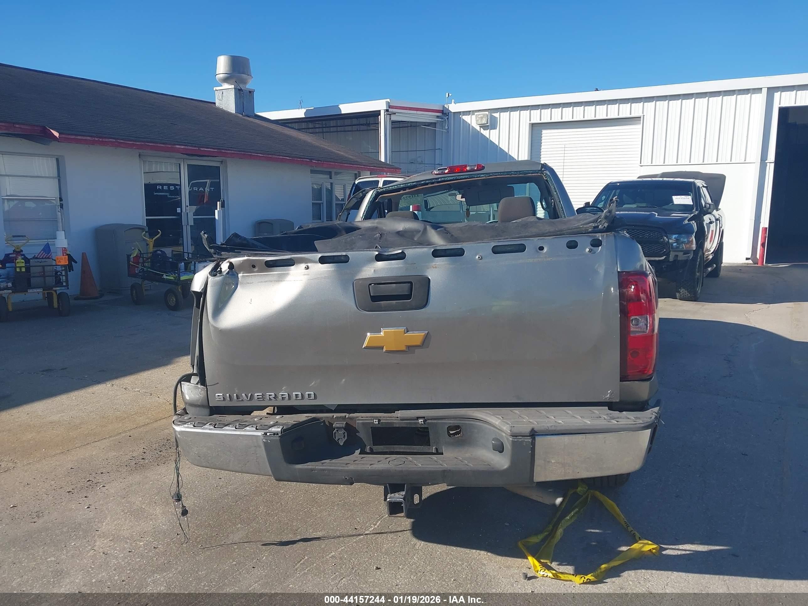 2009 Chevrolet Silverado 1500 Work Truck Gray vin: 1GCEC14X59Z135901
