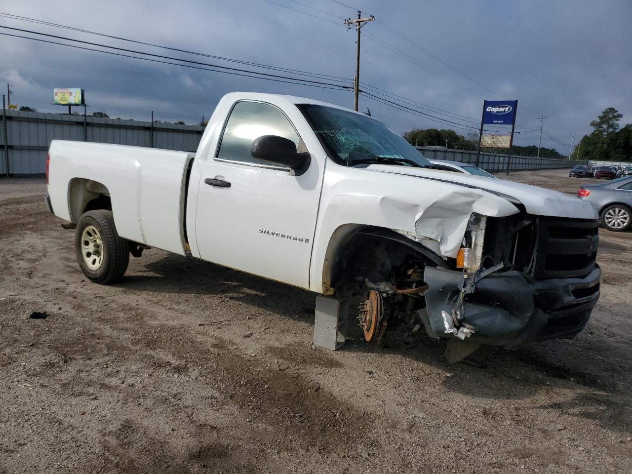 2009 Chevrolet Silverado C1500 White vin: 1GCEC14X59Z202903