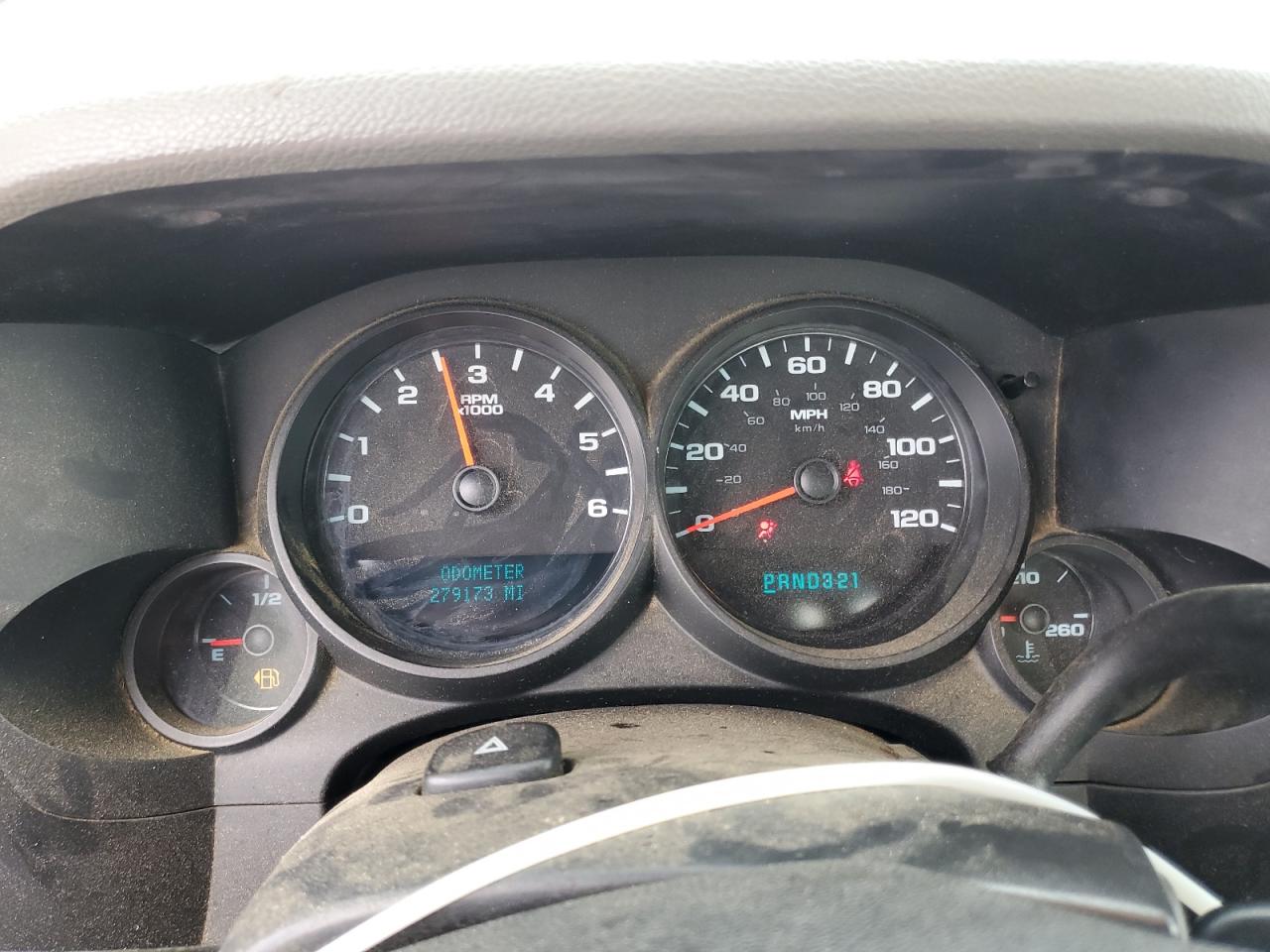 2009 Chevrolet Silverado C1500 White vin: 1GCEC14X59Z202903
