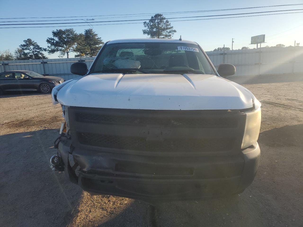 2009 Chevrolet Silverado C1500 White vin: 1GCEC14X59Z202903