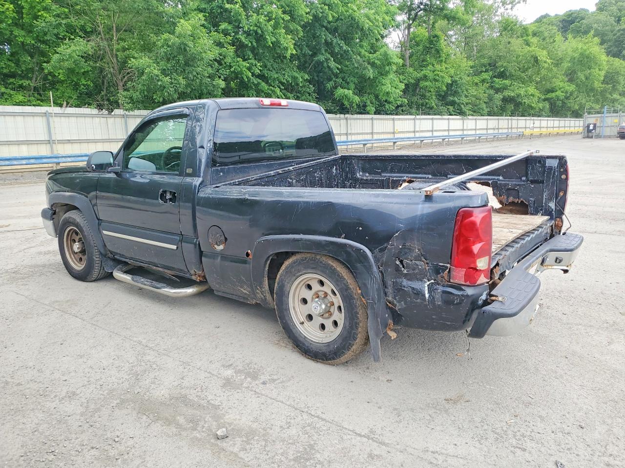 2003 Chevrolet Silverado Черный vin: 1GCEC14X63Z231057
