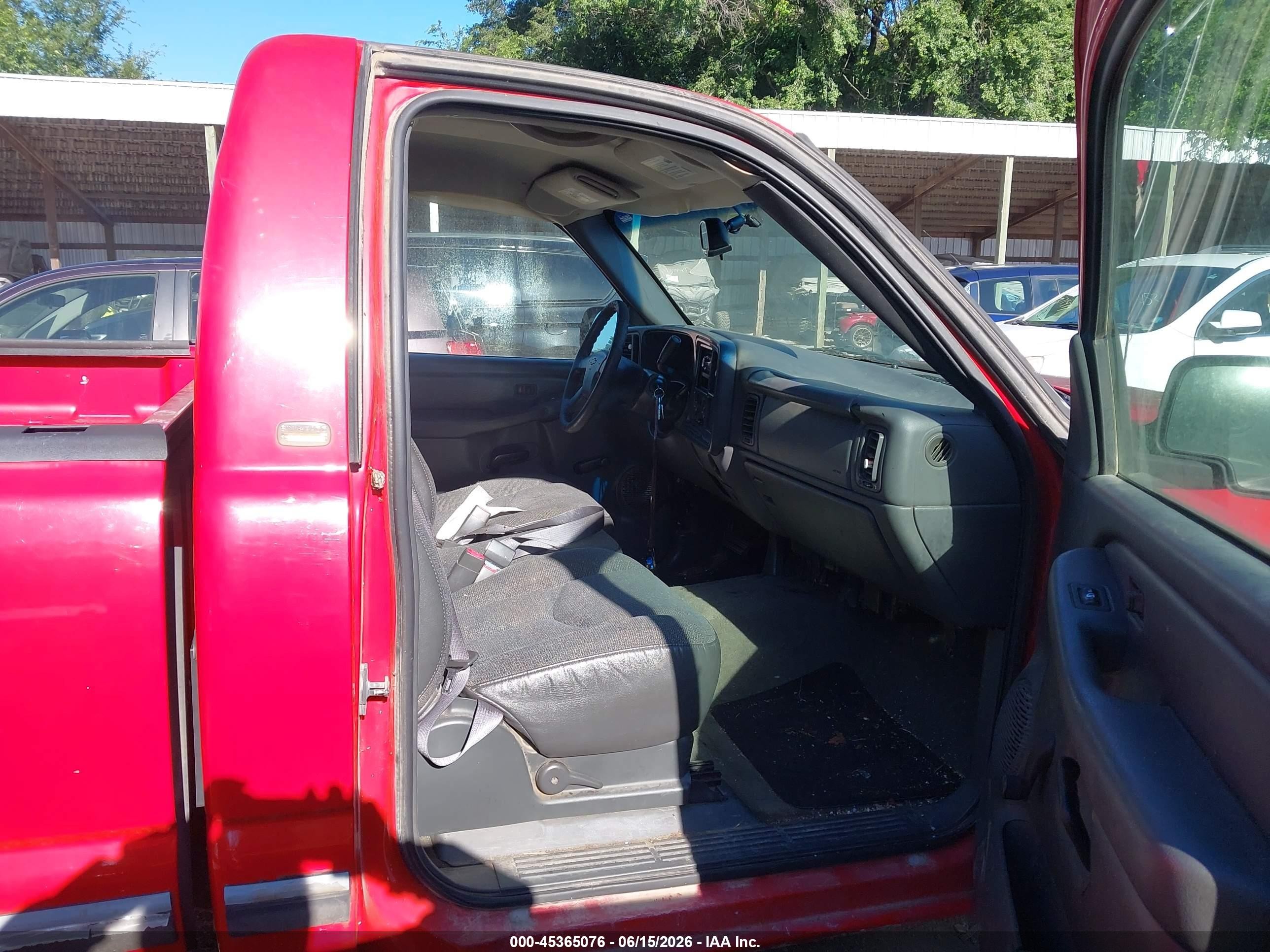 2003 Chevrolet Silverado 1500   Красный vin: 1GCEC14X63Z324130