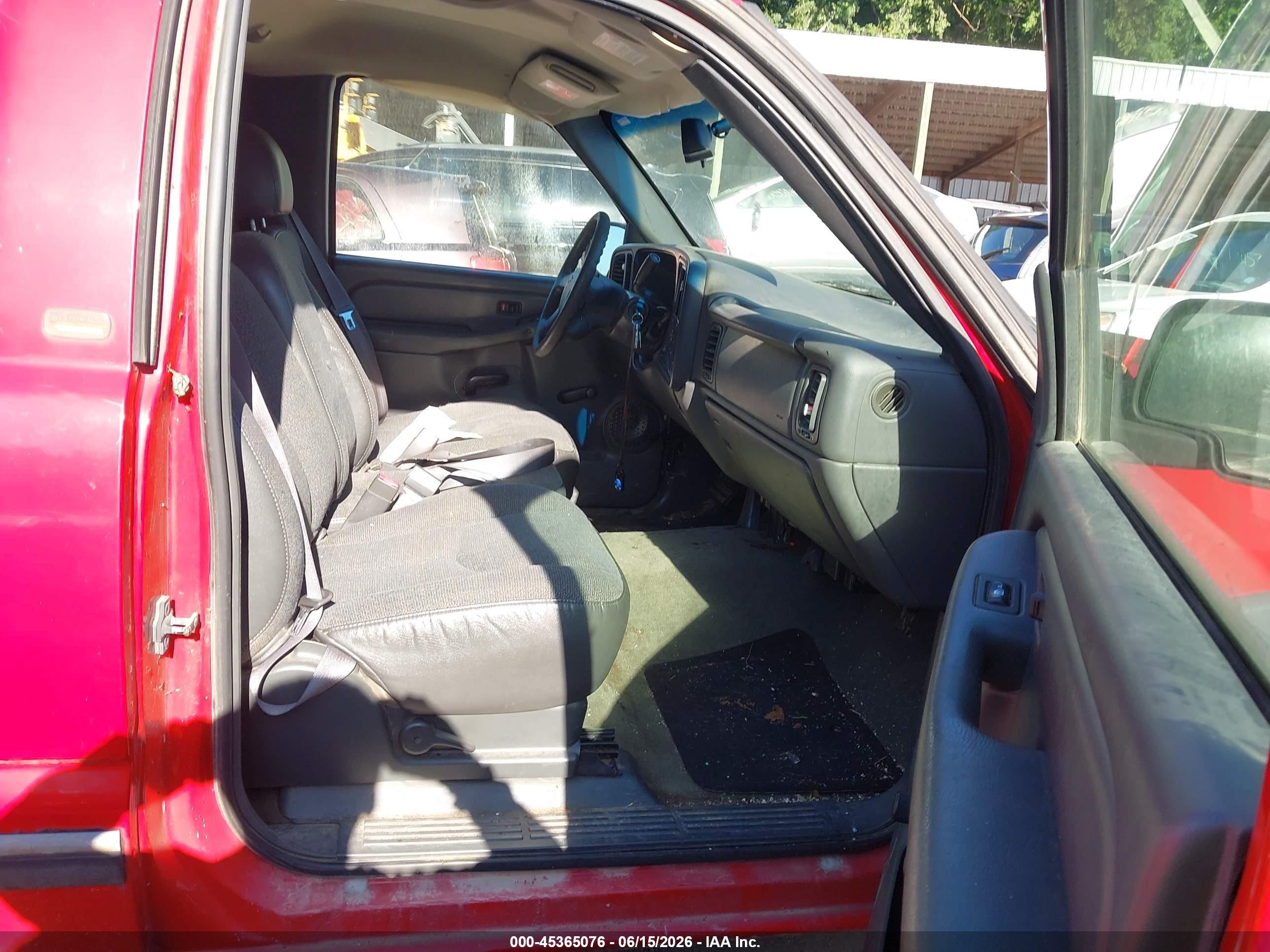2003 Chevrolet Silverado 1500   Красный vin: 1GCEC14X63Z324130