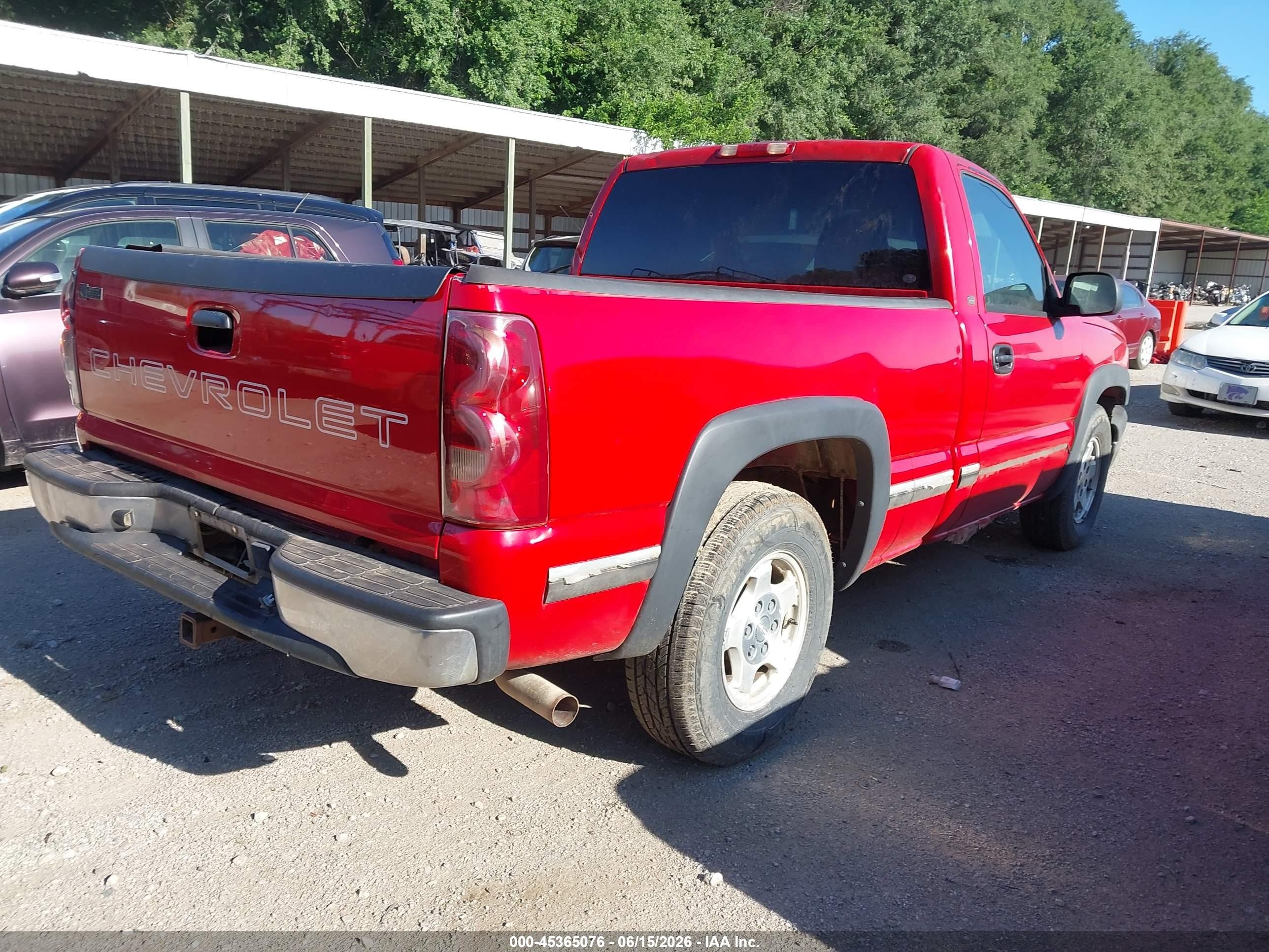 2003 Chevrolet Silverado 1500   Красный vin: 1GCEC14X63Z324130