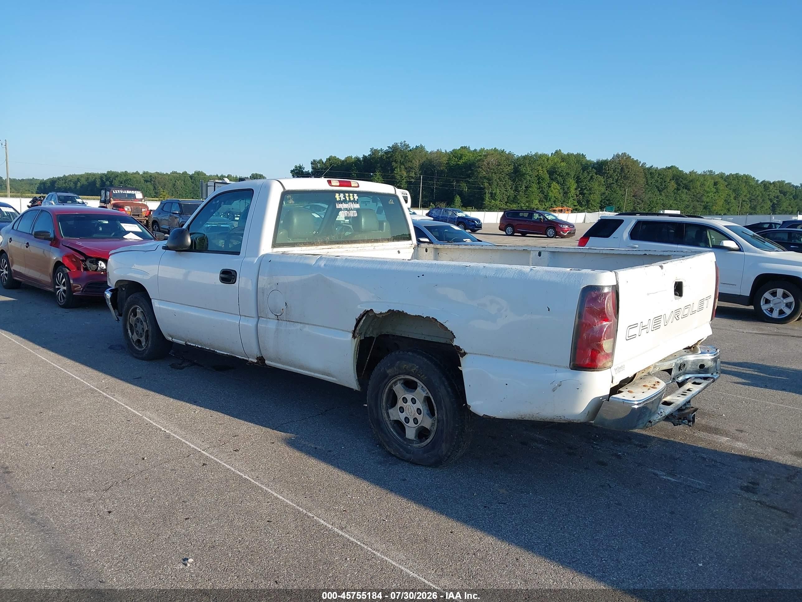 2004 Chevrolet Silverado 1500 Work Truck White vin: 1GCEC14X64Z276730