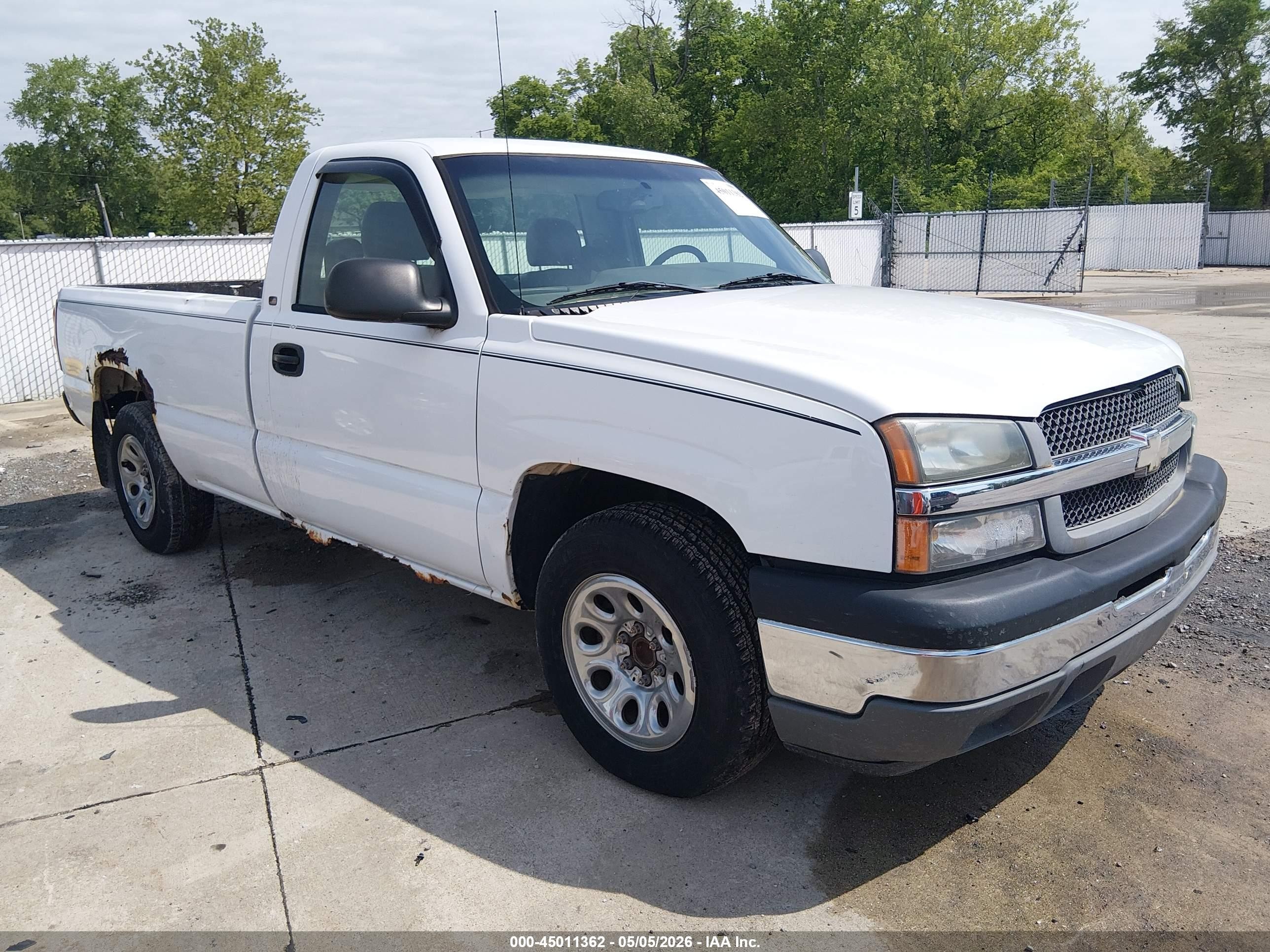 2005 Chevrolet Silverado 1500 Work Truck White vin: 1GCEC14X65Z152619