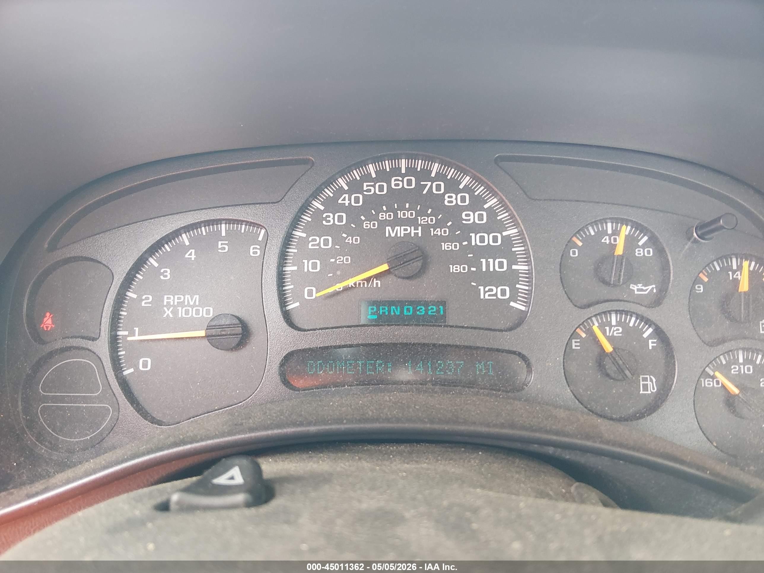 2005 Chevrolet Silverado 1500 Work Truck White vin: 1GCEC14X65Z152619