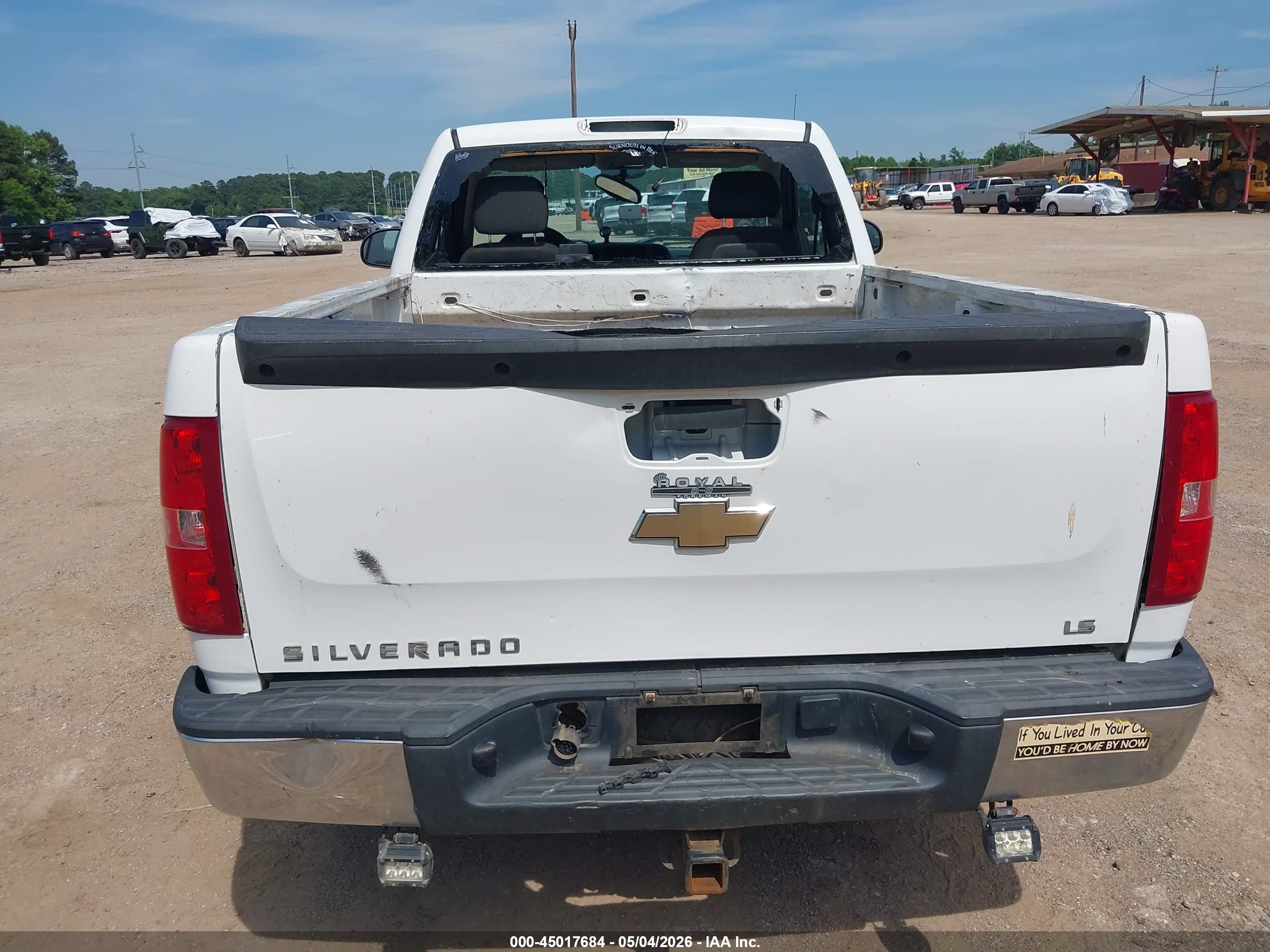 2009 Chevrolet Silverado 1500 Work Truck White vin: 1GCEC14X69Z193791