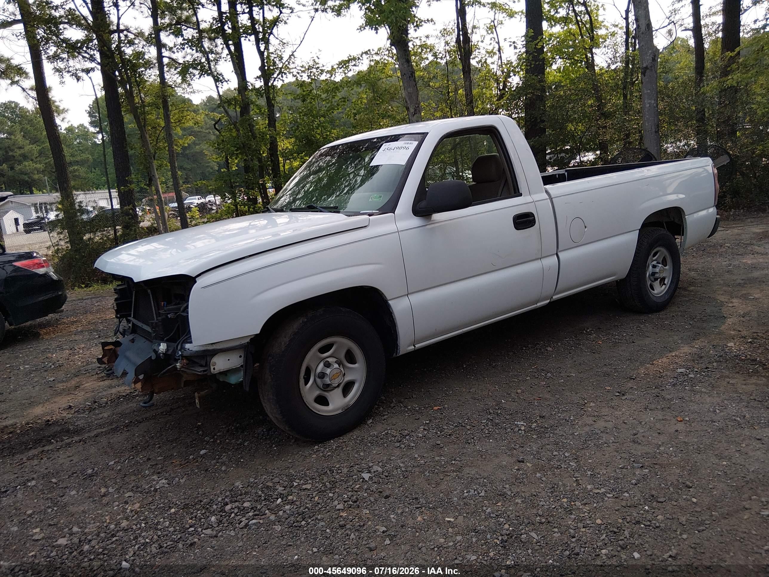 2003 Chevrolet Silverado 1500 Work Truck Белый vin: 1GCEC14X73Z328798
