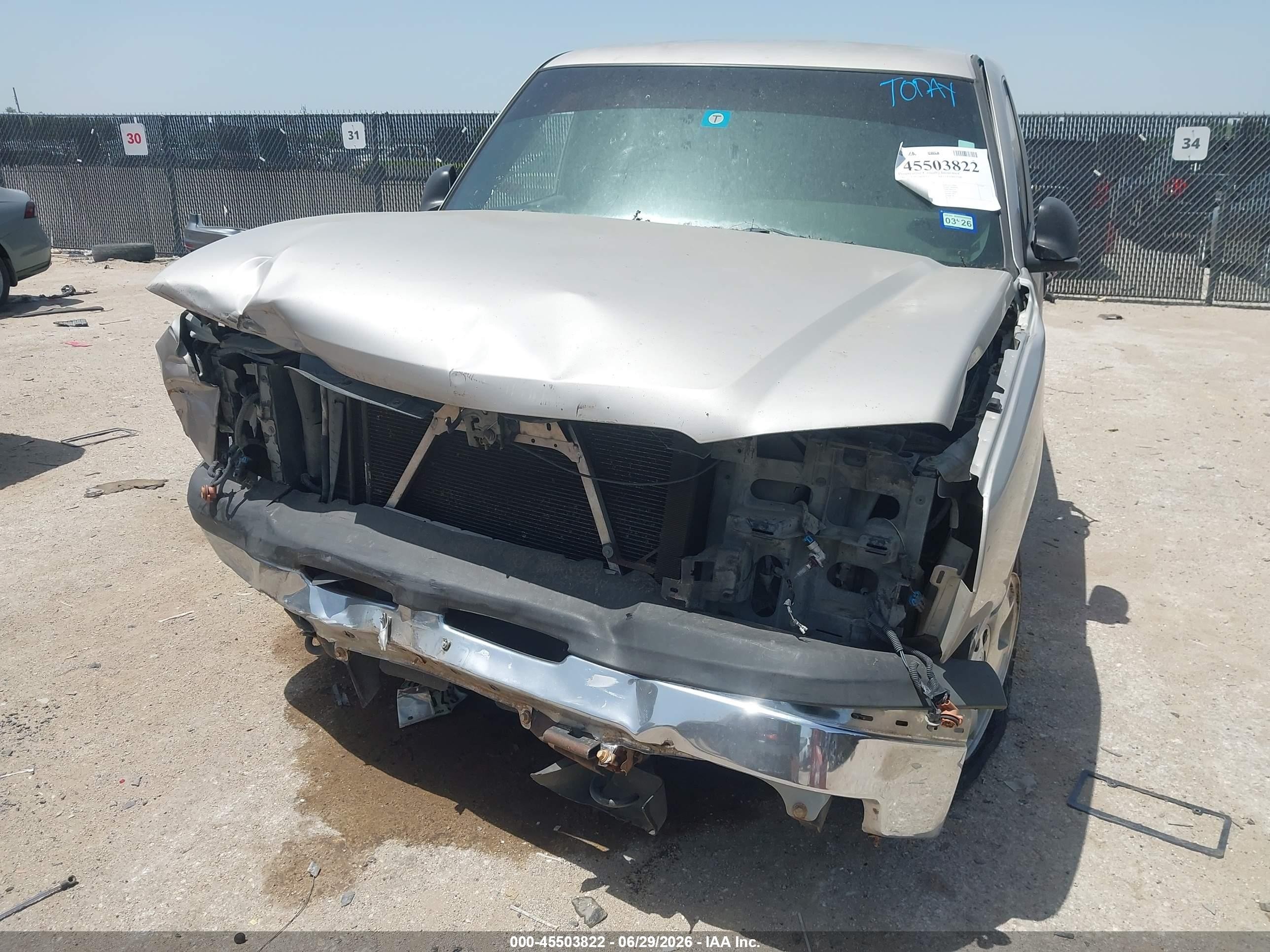 2005 Chevrolet Silverado 1500 Work Truck Gray vin: 1GCEC14X75Z182843