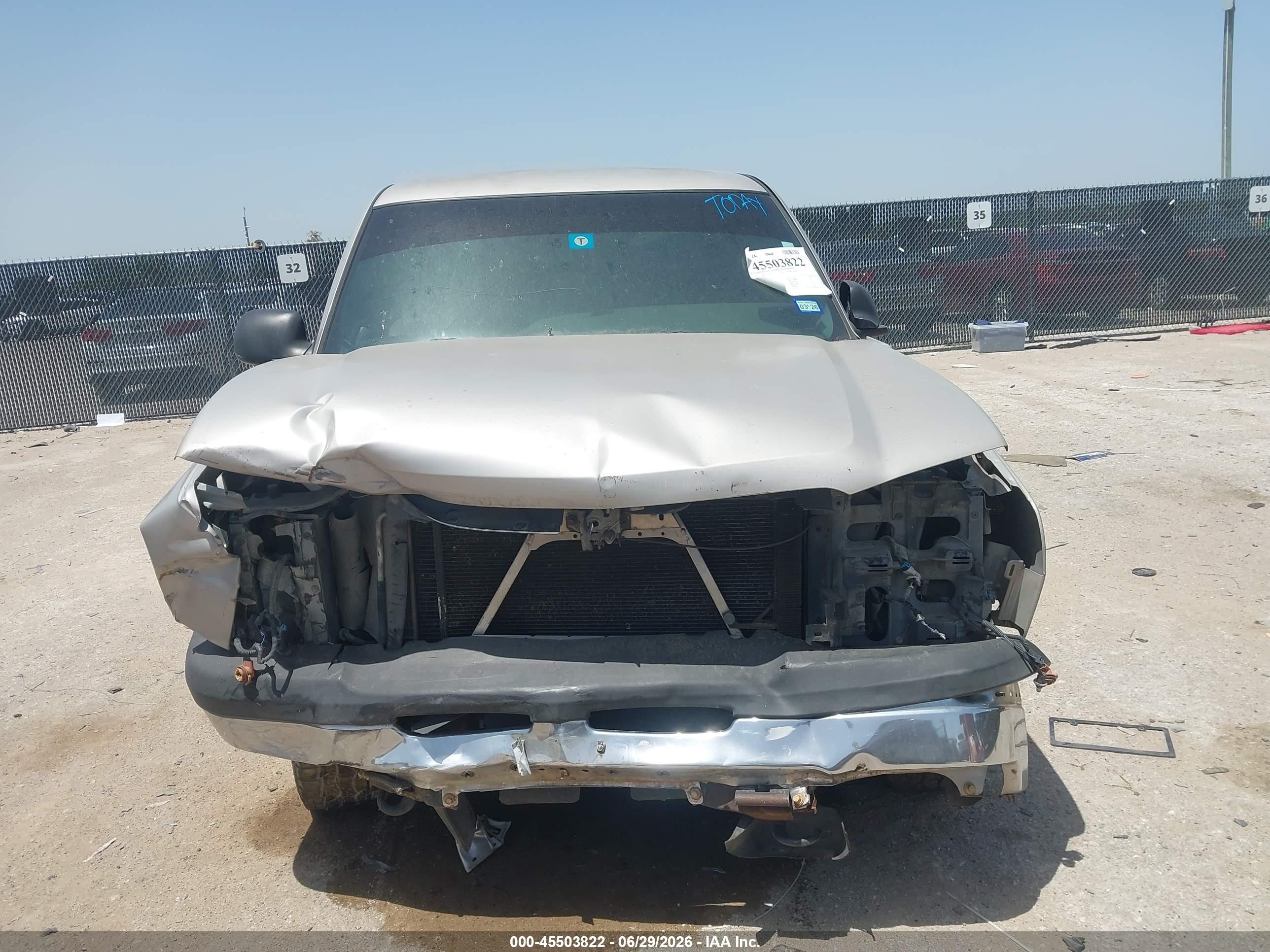 2005 Chevrolet Silverado 1500 Work Truck Gray vin: 1GCEC14X75Z182843