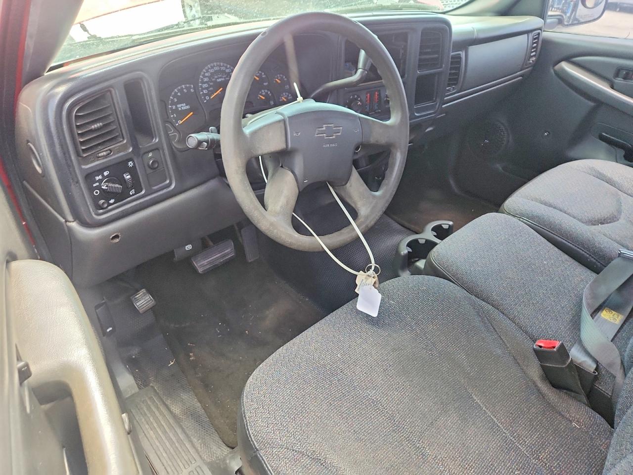 2005 Chevrolet Silverado C1500 Красный vin: 1GCEC14X75Z185998