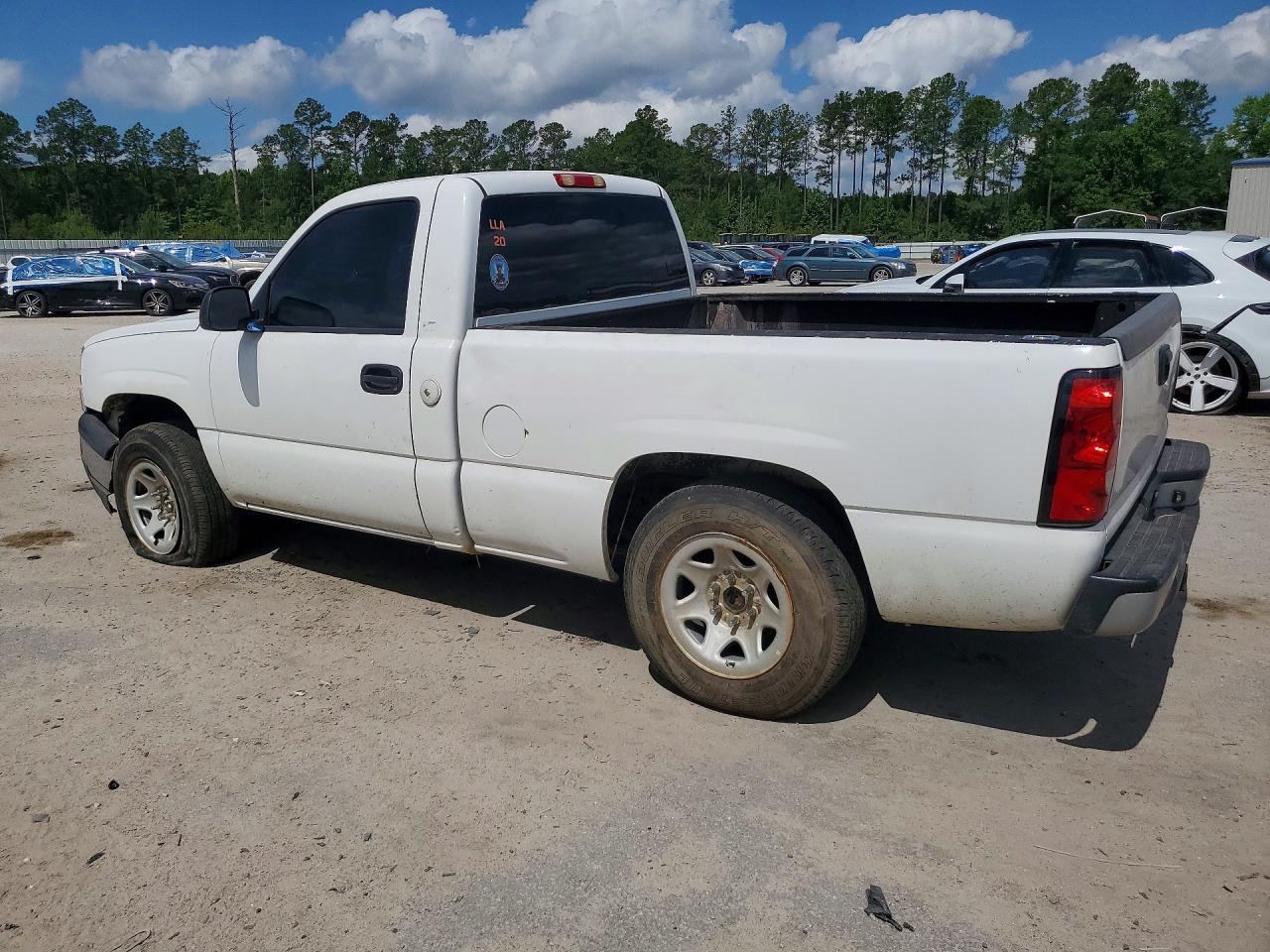 2005 Chevrolet Silverado C1500 White vin: 1GCEC14X75Z278441