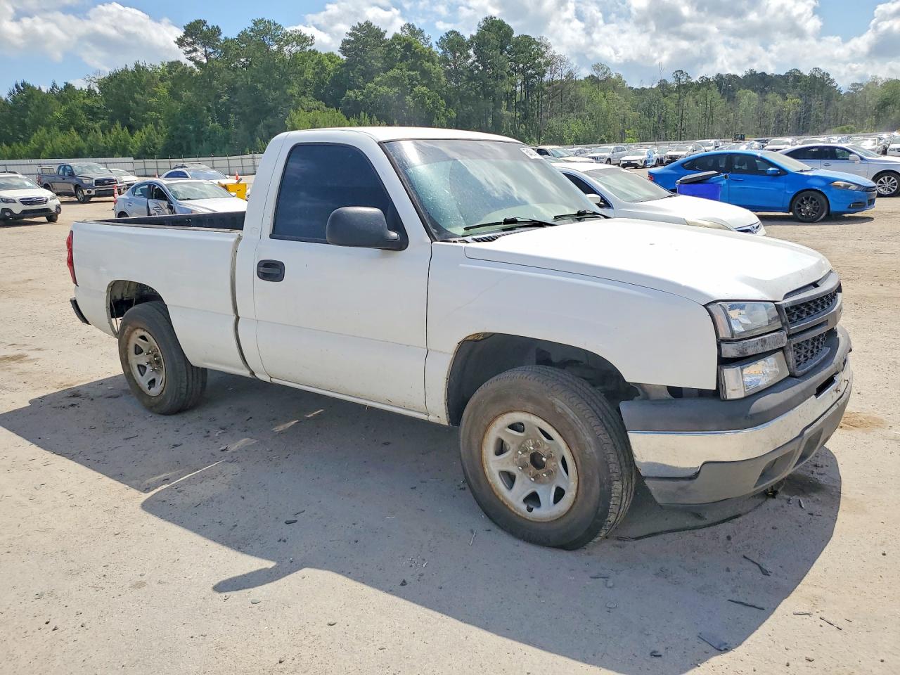 2005 Chevrolet Silverado C1500 White vin: 1GCEC14X75Z278441
