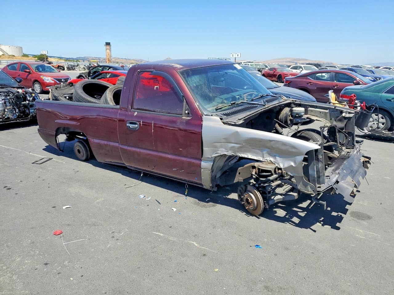 2005 Chevrolet Silverado C1500 Burgundy vin: 1GCEC14X75Z321871