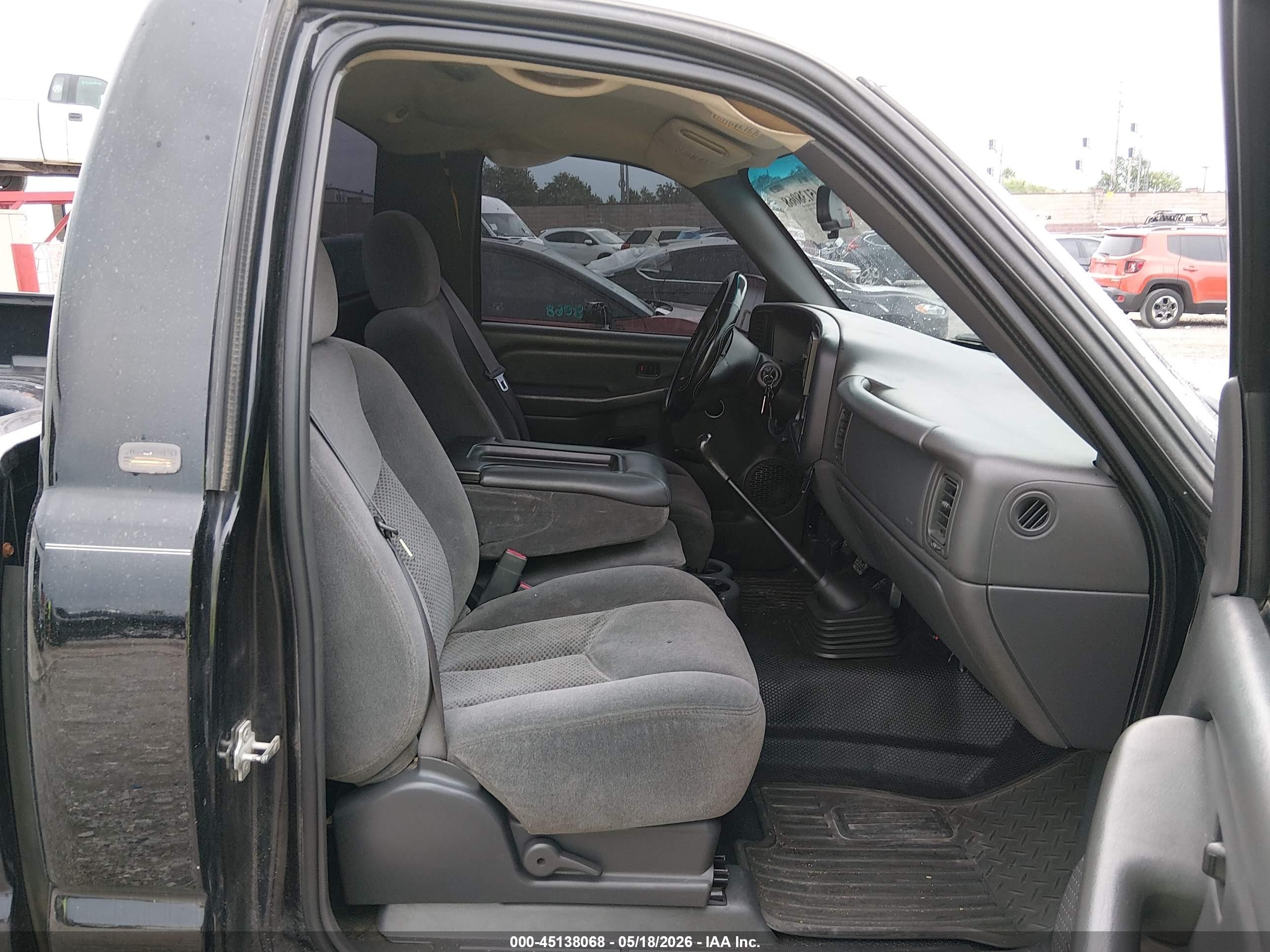 2005 Chevrolet Silverado 1500 Work Truck Black vin: 1GCEC14X75Z349573