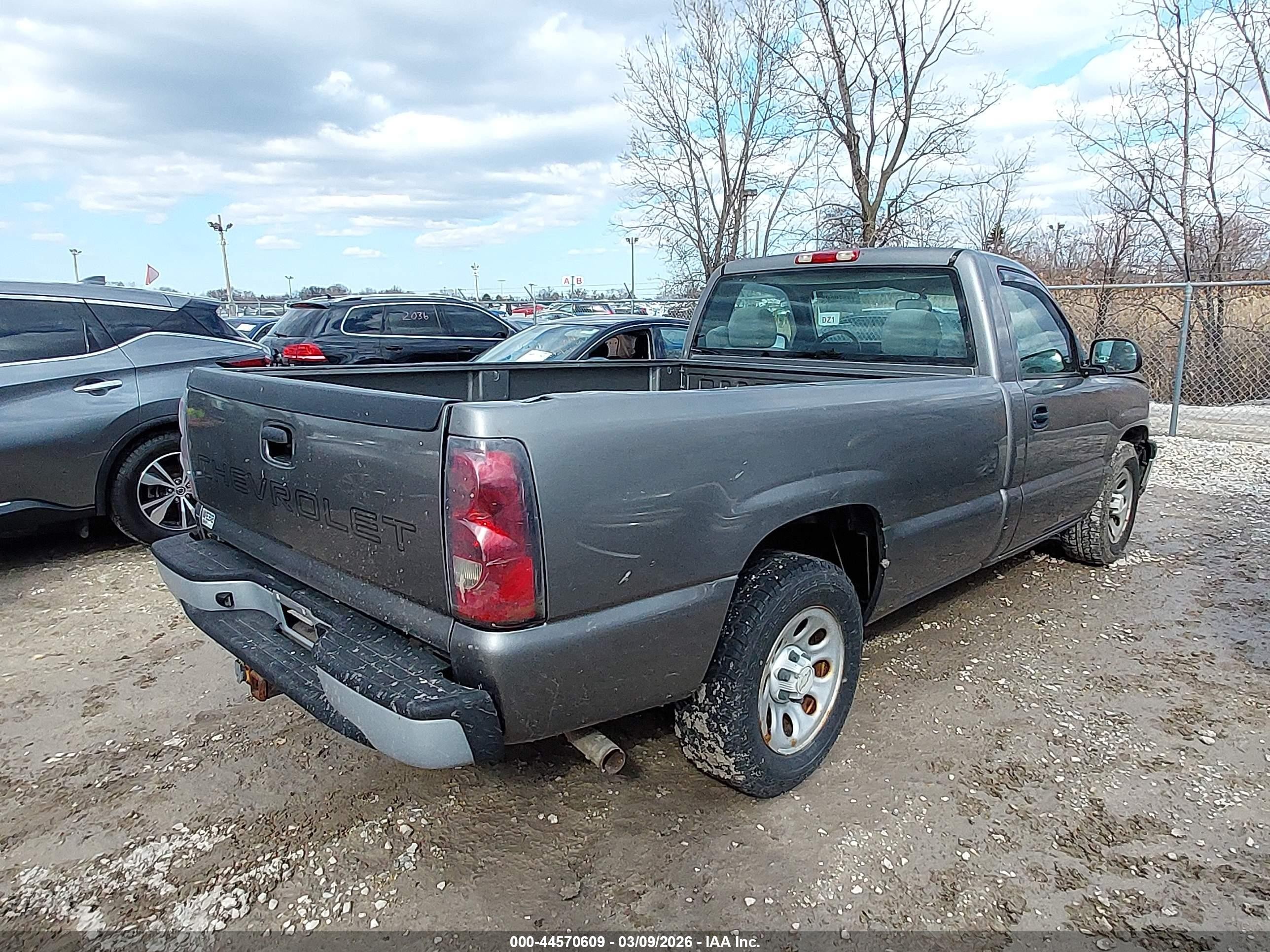 2006 Chevrolet Silverado 1500 Work Truck Gray vin: 1GCEC14X76Z102040