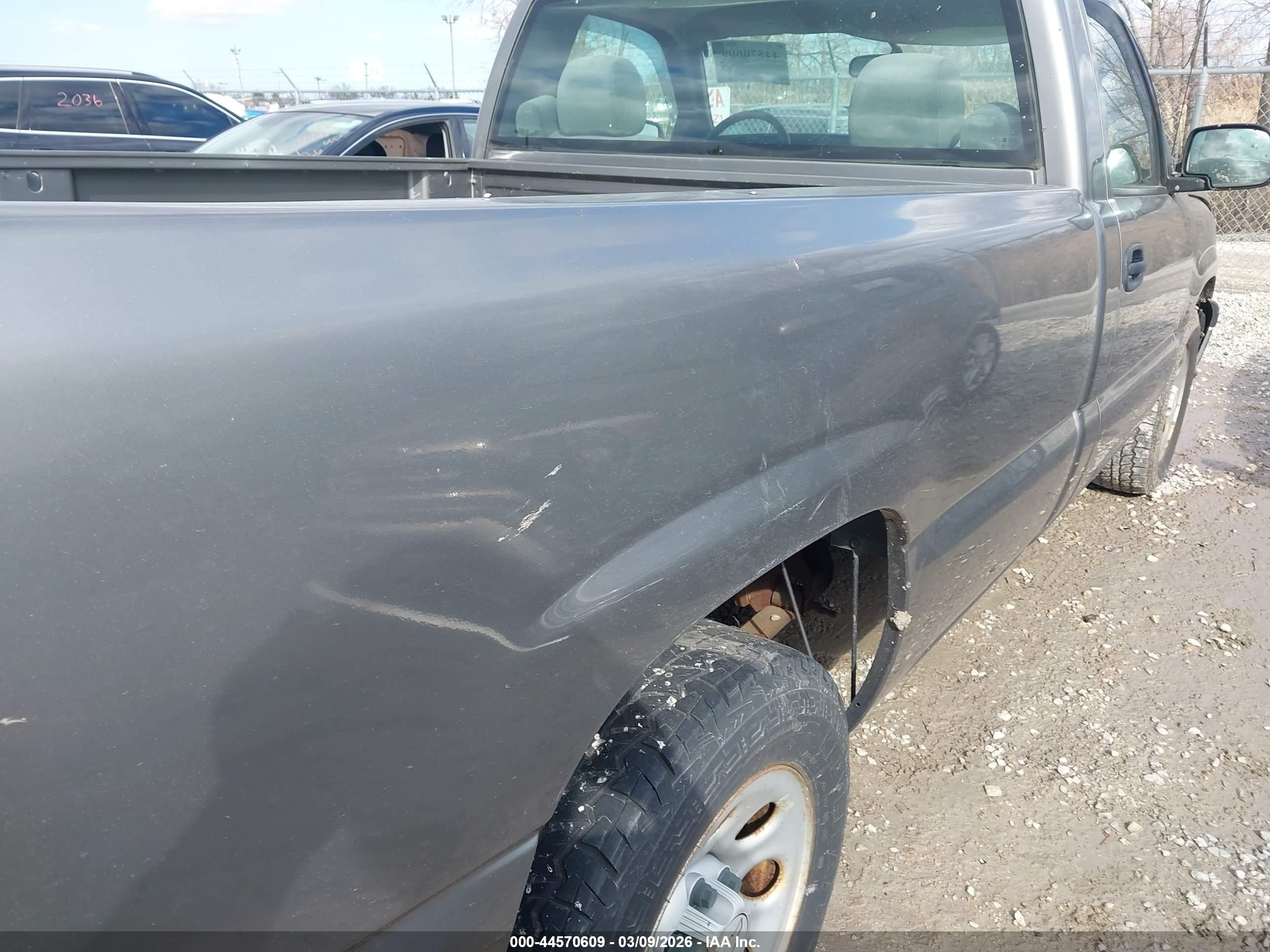 2006 Chevrolet Silverado 1500 Work Truck Gray vin: 1GCEC14X76Z102040