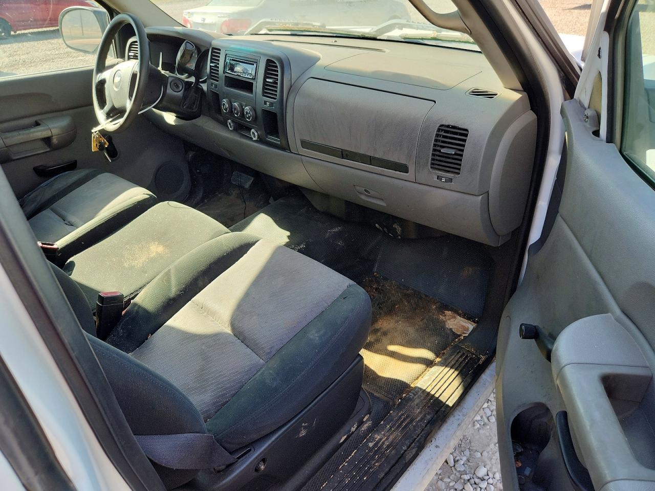 2008 Chevrolet Silverado C1500 White vin: 1GCEC14X78Z112943