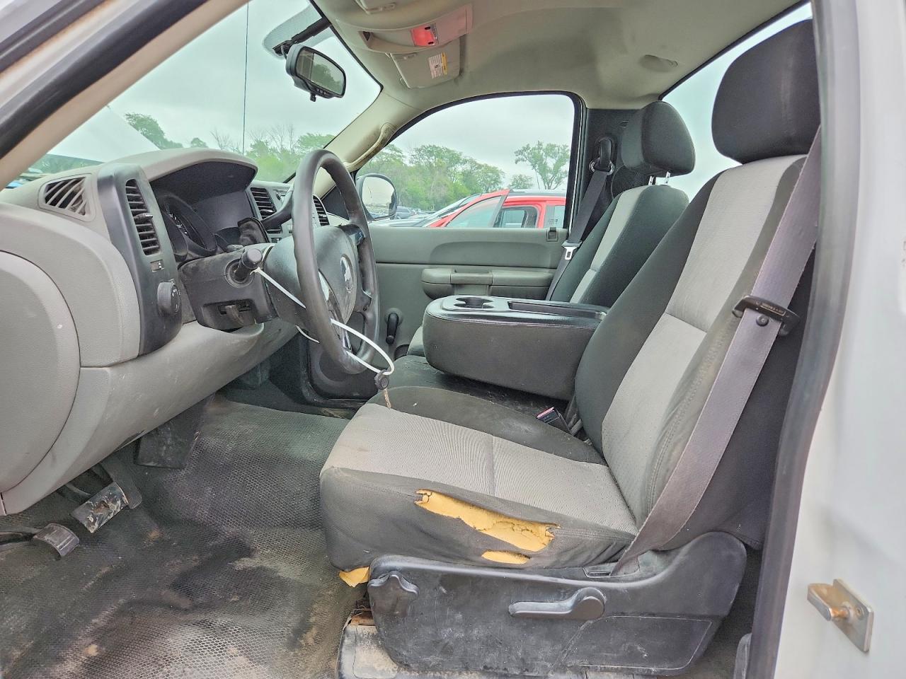 2008 Chevrolet Silverado C1500 White vin: 1GCEC14X78Z243838