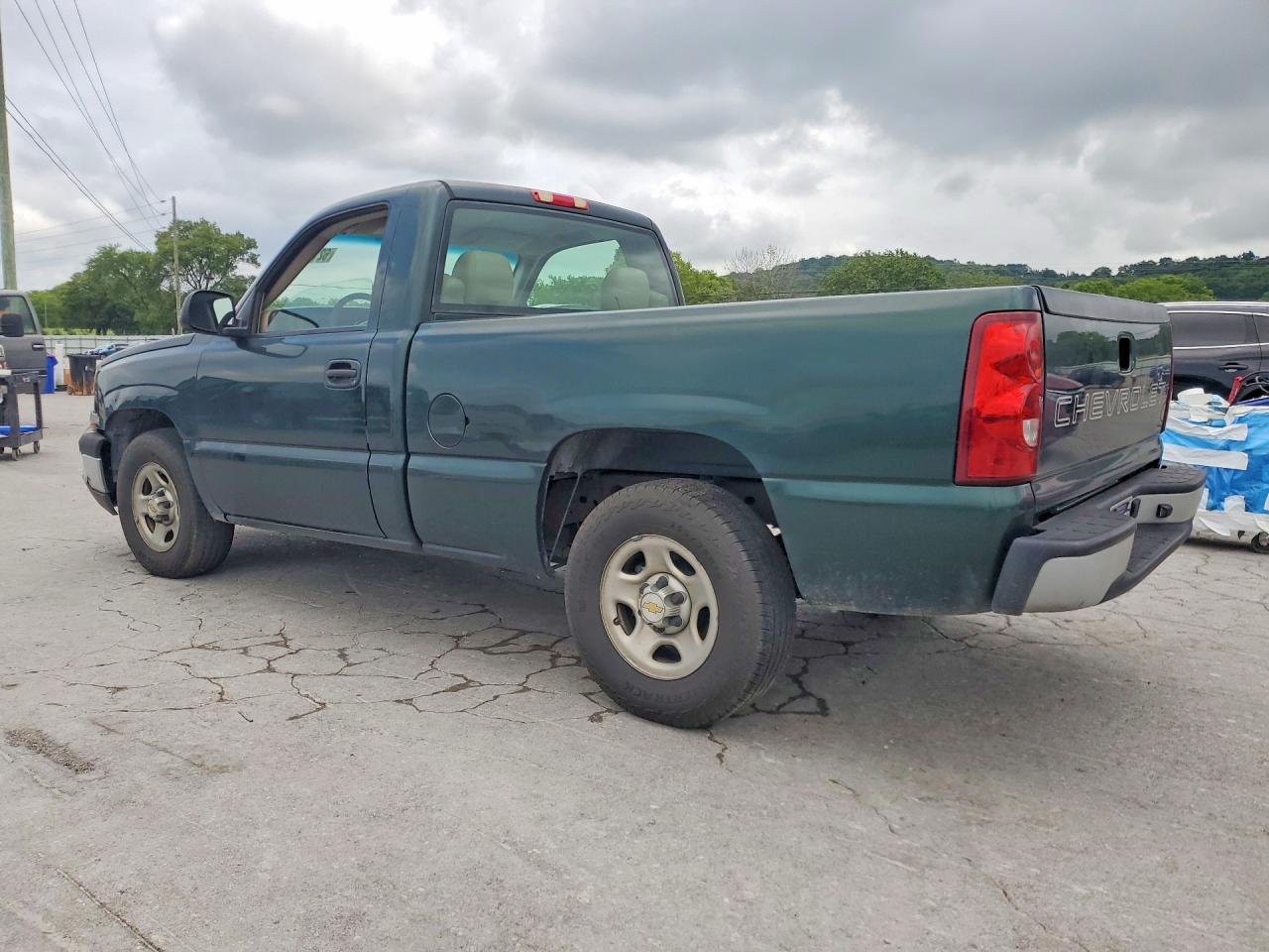 2003 Chevrolet Silverado C1500 Green vin: 1GCEC14X83Z227673