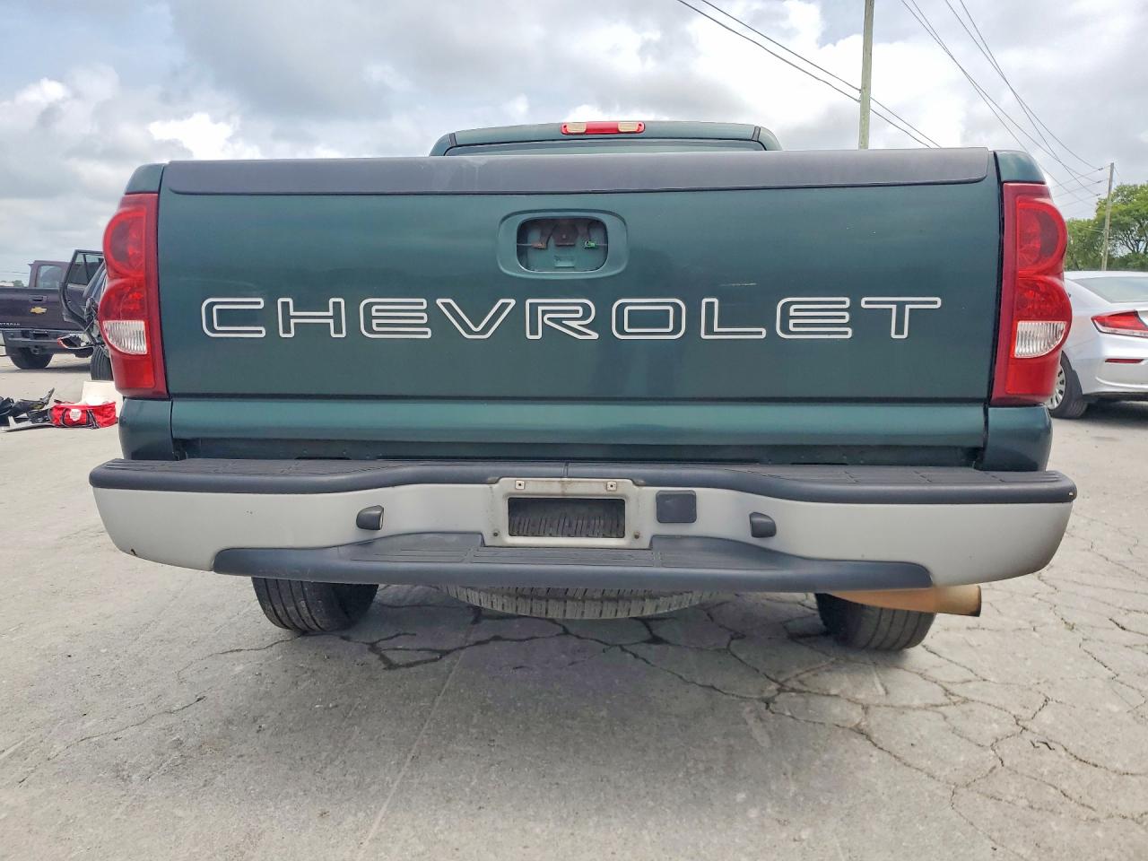 2003 Chevrolet Silverado C1500 Green vin: 1GCEC14X83Z227673
