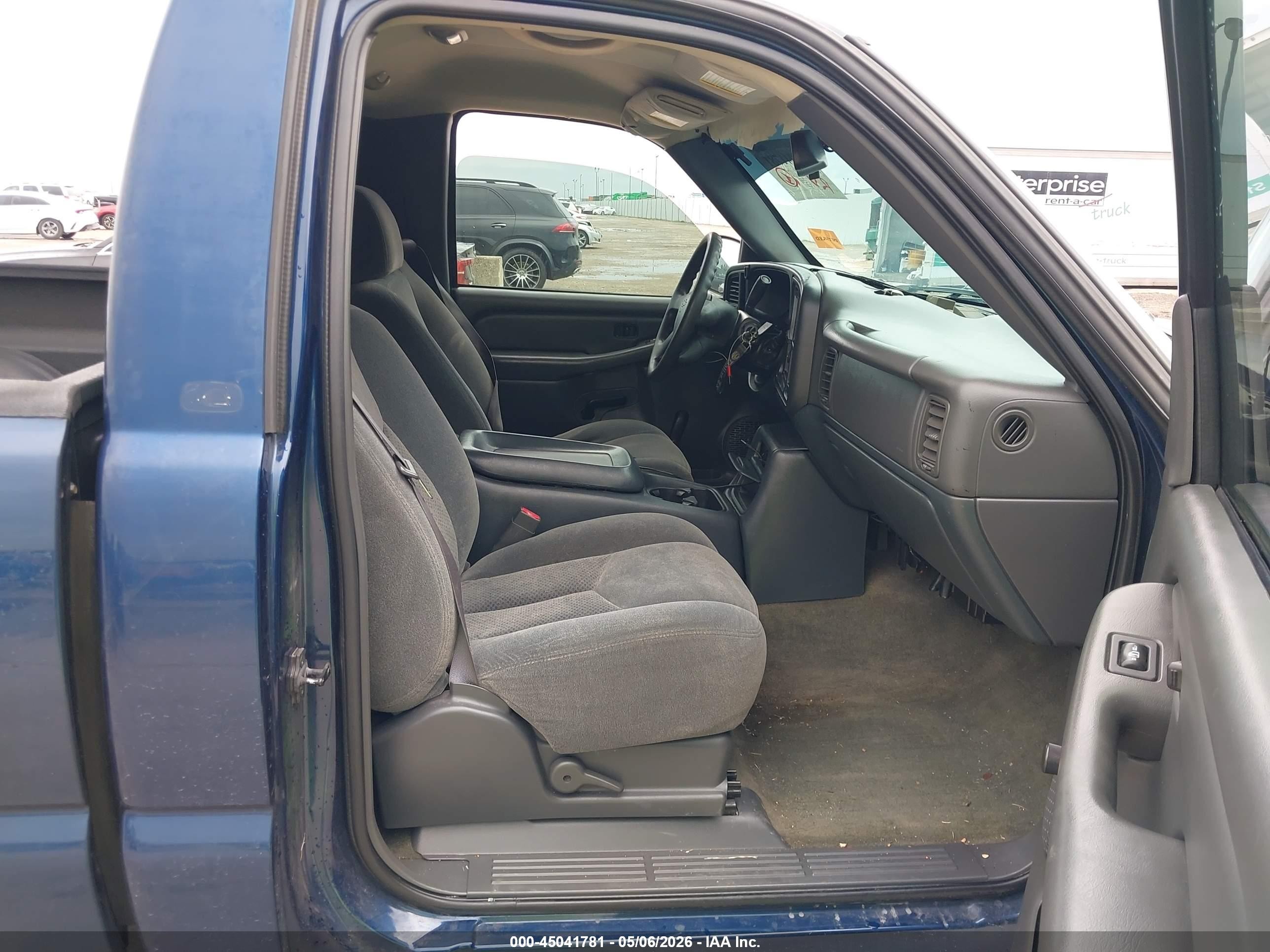 2004 Chevrolet Silverado 1500   Синий vin: 1GCEC14X84Z181232