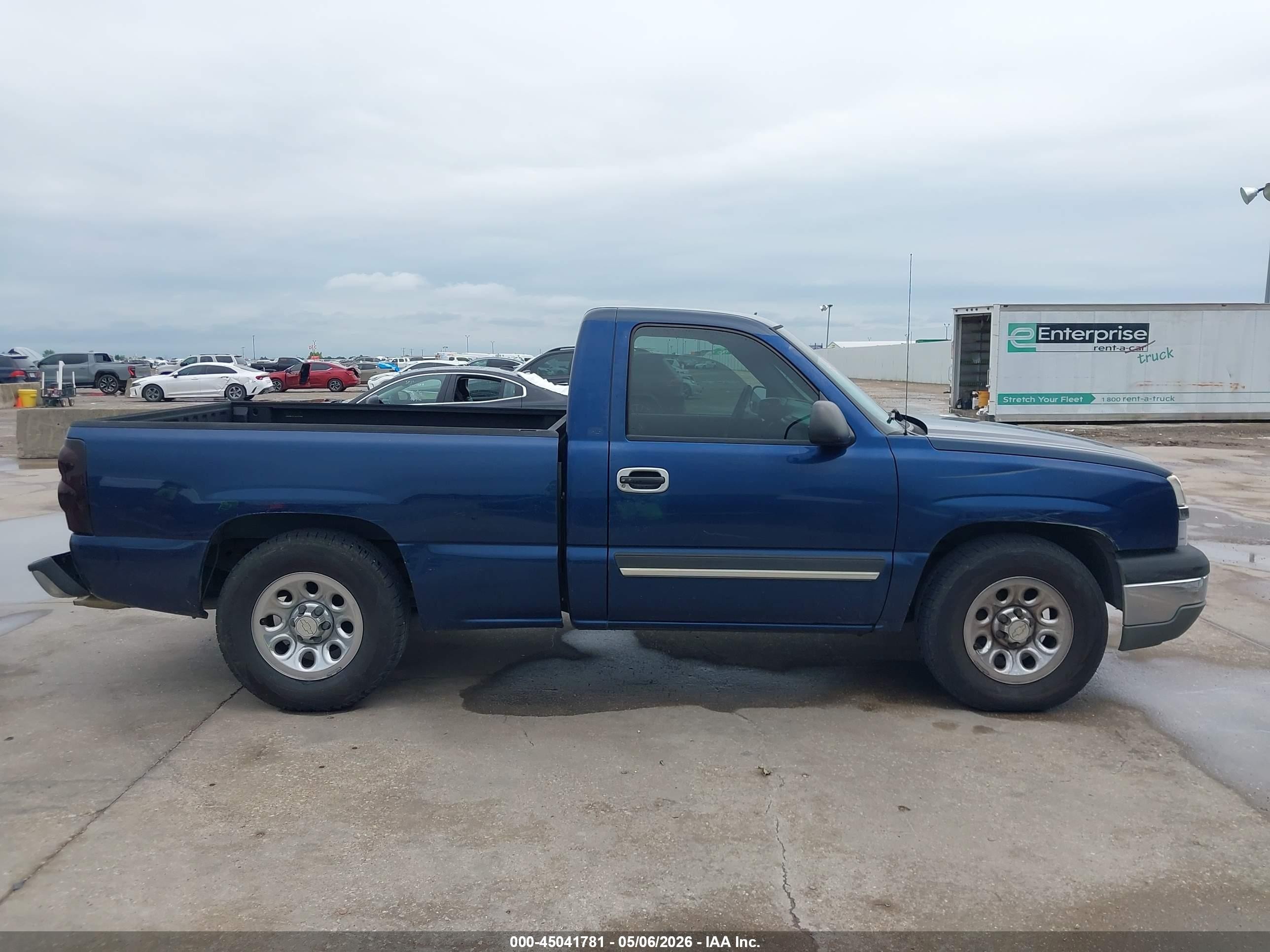2004 Chevrolet Silverado 1500   Синий vin: 1GCEC14X84Z181232
