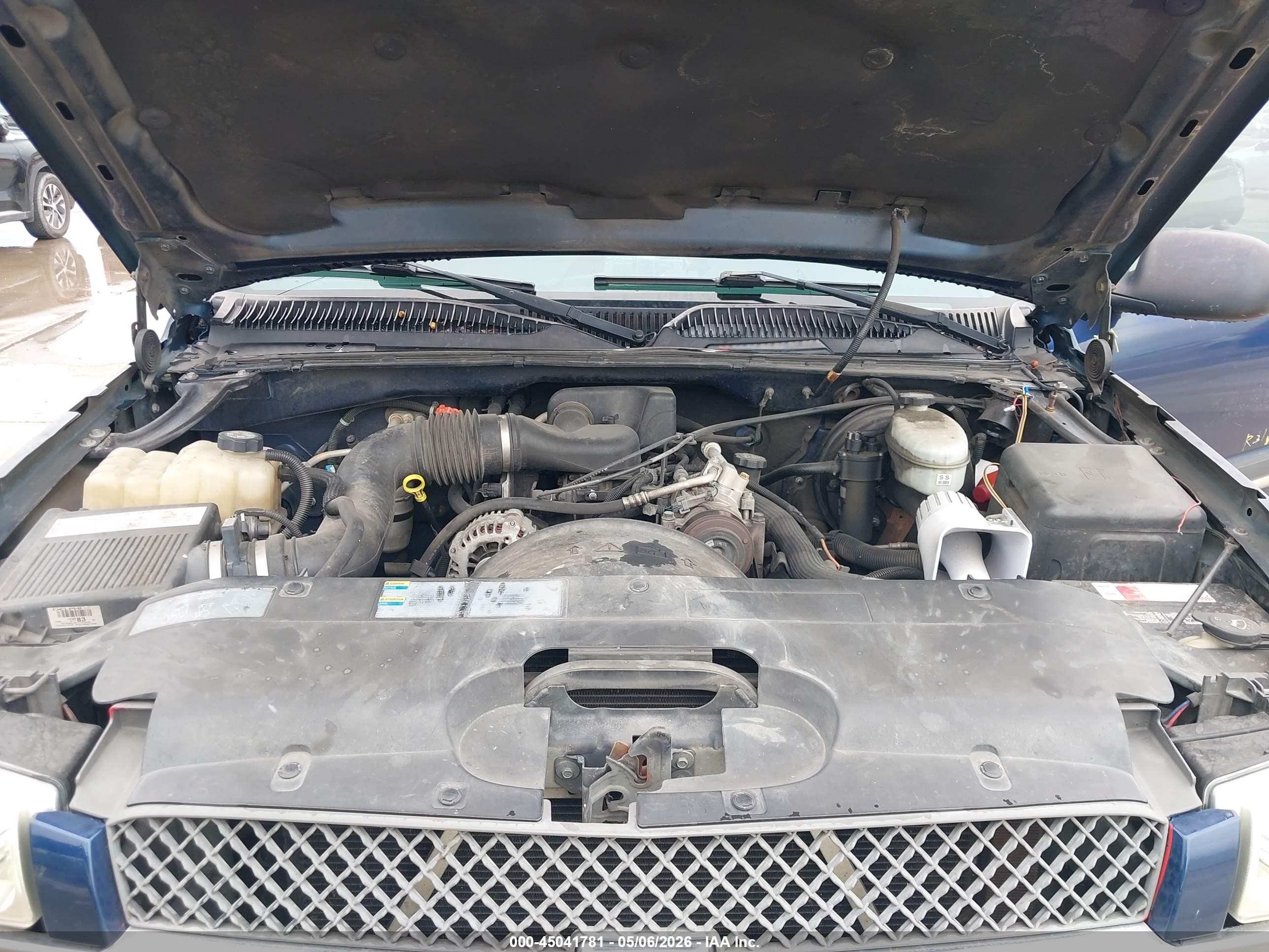 2004 Chevrolet Silverado 1500   Синий vin: 1GCEC14X84Z181232