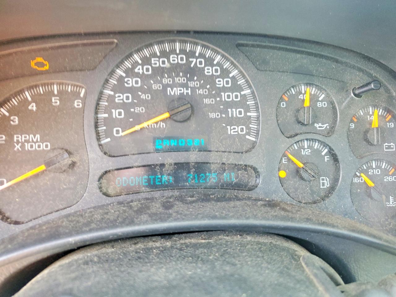 2004 Chevrolet Silverado C1500 Silver vin: 1GCEC14X84Z331923
