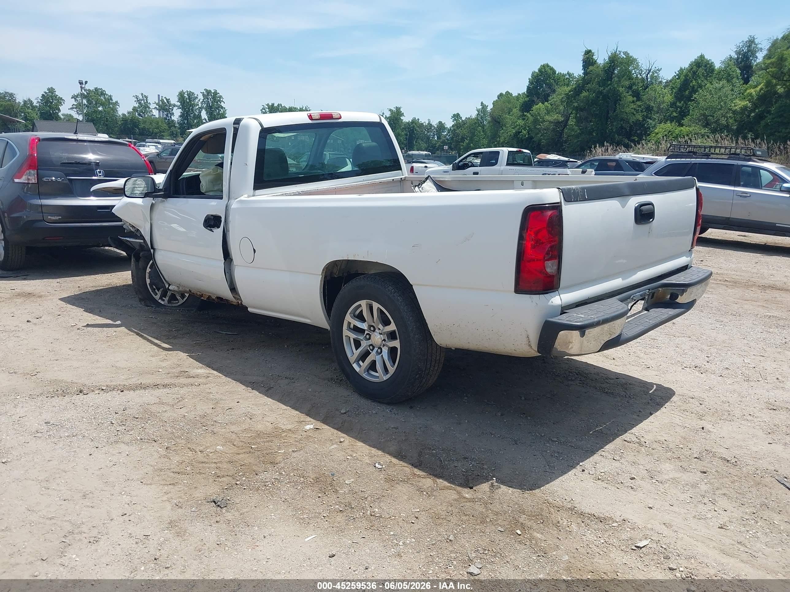 2007 Chevrolet Silverado 1500 Classic Work Truck White vin: 1GCEC14X87Z114831