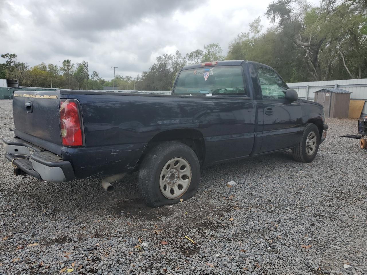 2007 Chevrolet Silverado C1500 Classic Blue vin: 1GCEC14X87Z142810