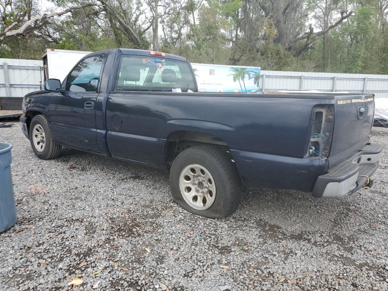 2007 Chevrolet Silverado C1500 Classic Blue vin: 1GCEC14X87Z142810