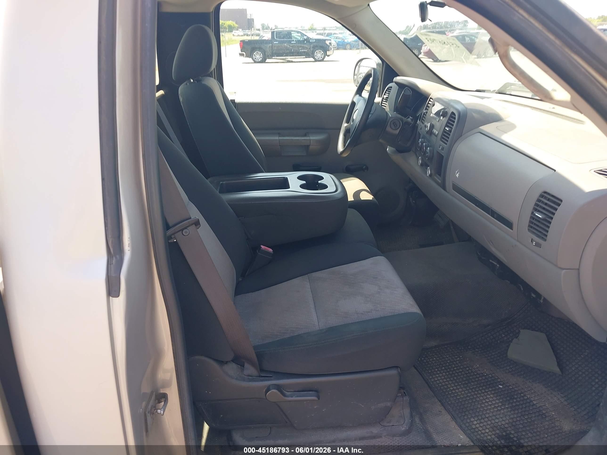 2007 Chevrolet Silverado 1500 Work Truck Tan vin: 1GCEC14X87Z629506