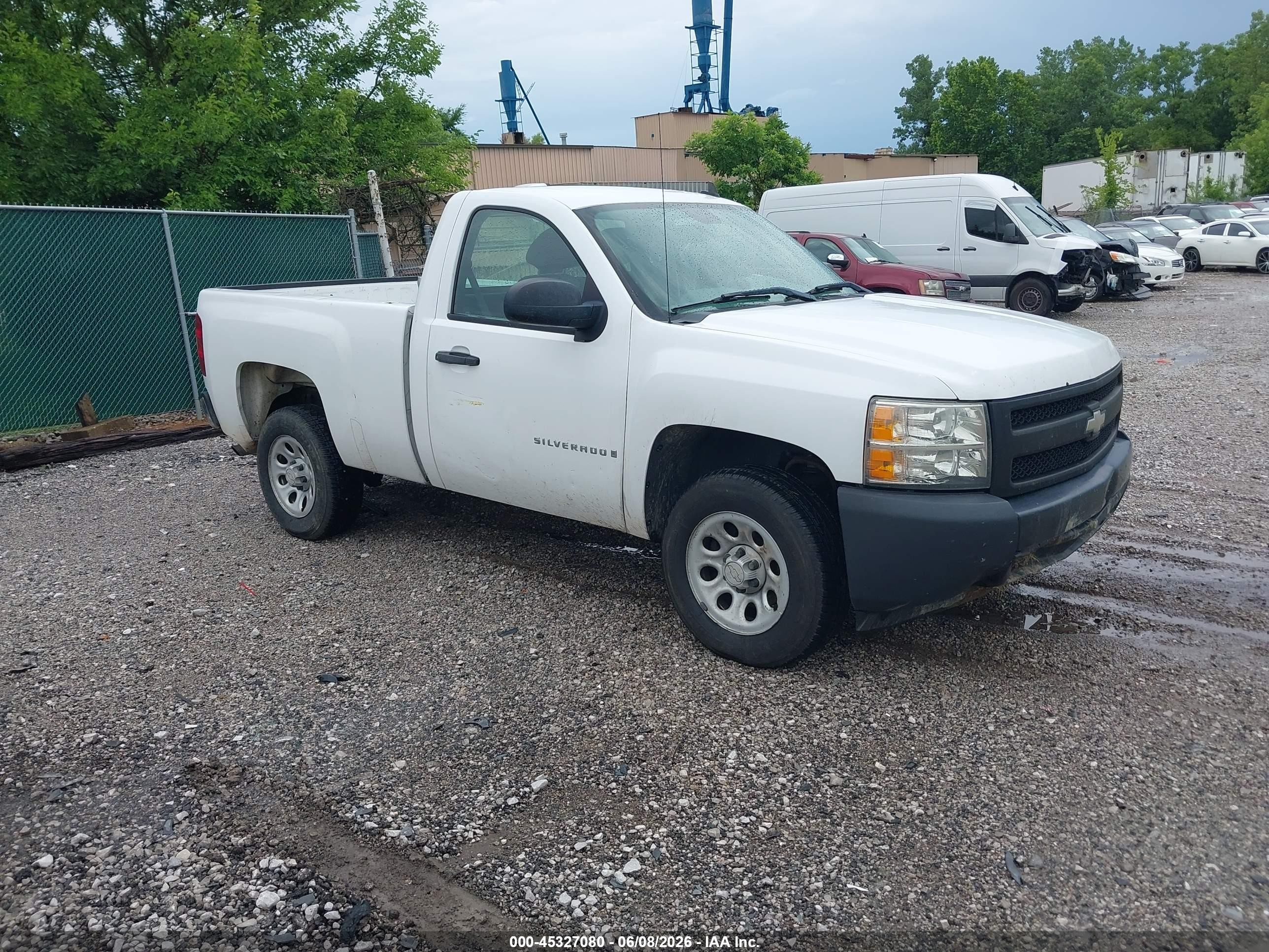 2008 Chevrolet Silverado 1500 Work Truck White vin: 1GCEC14X88Z113244