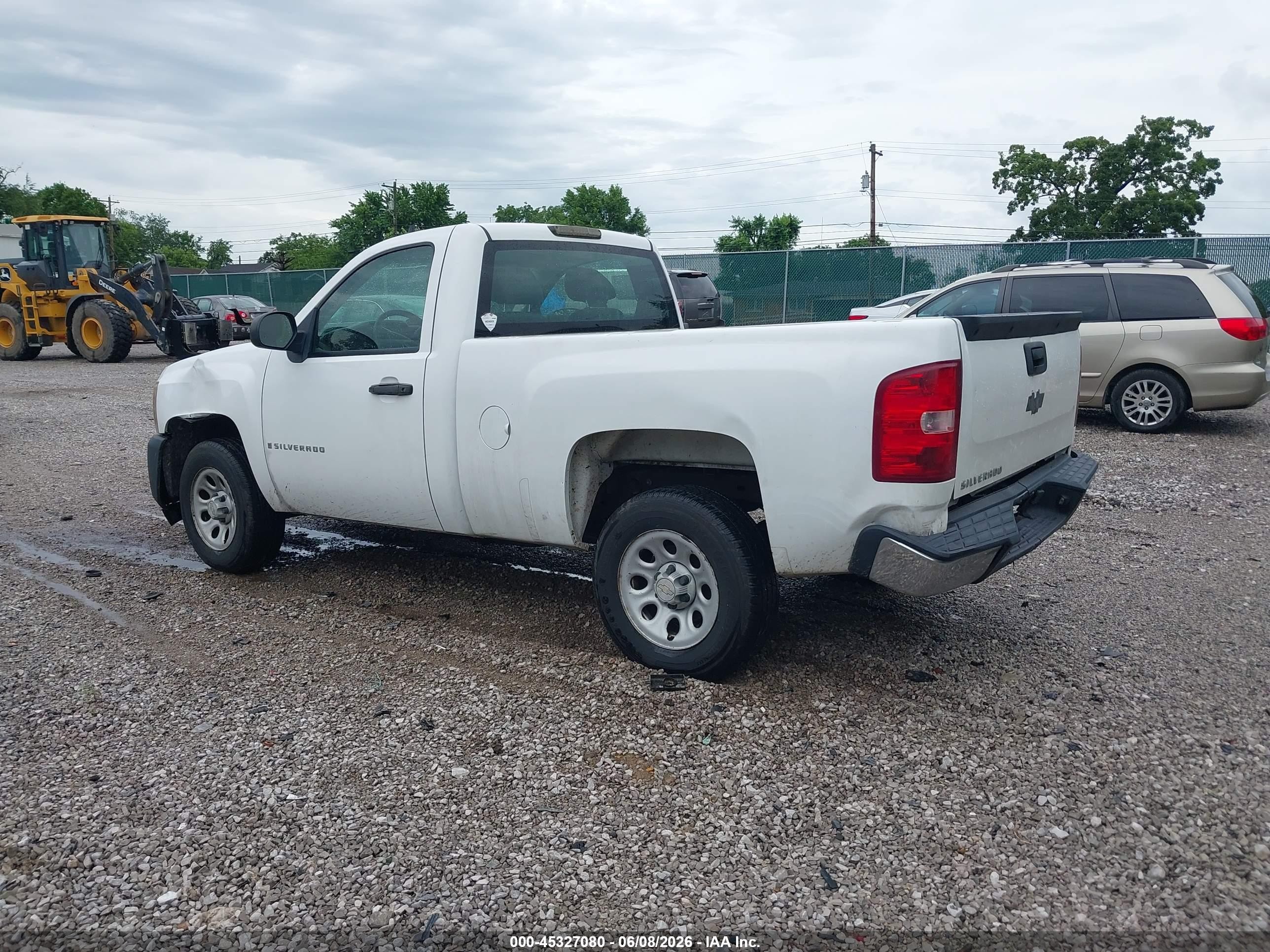 2008 Chevrolet Silverado 1500 Work Truck White vin: 1GCEC14X88Z113244