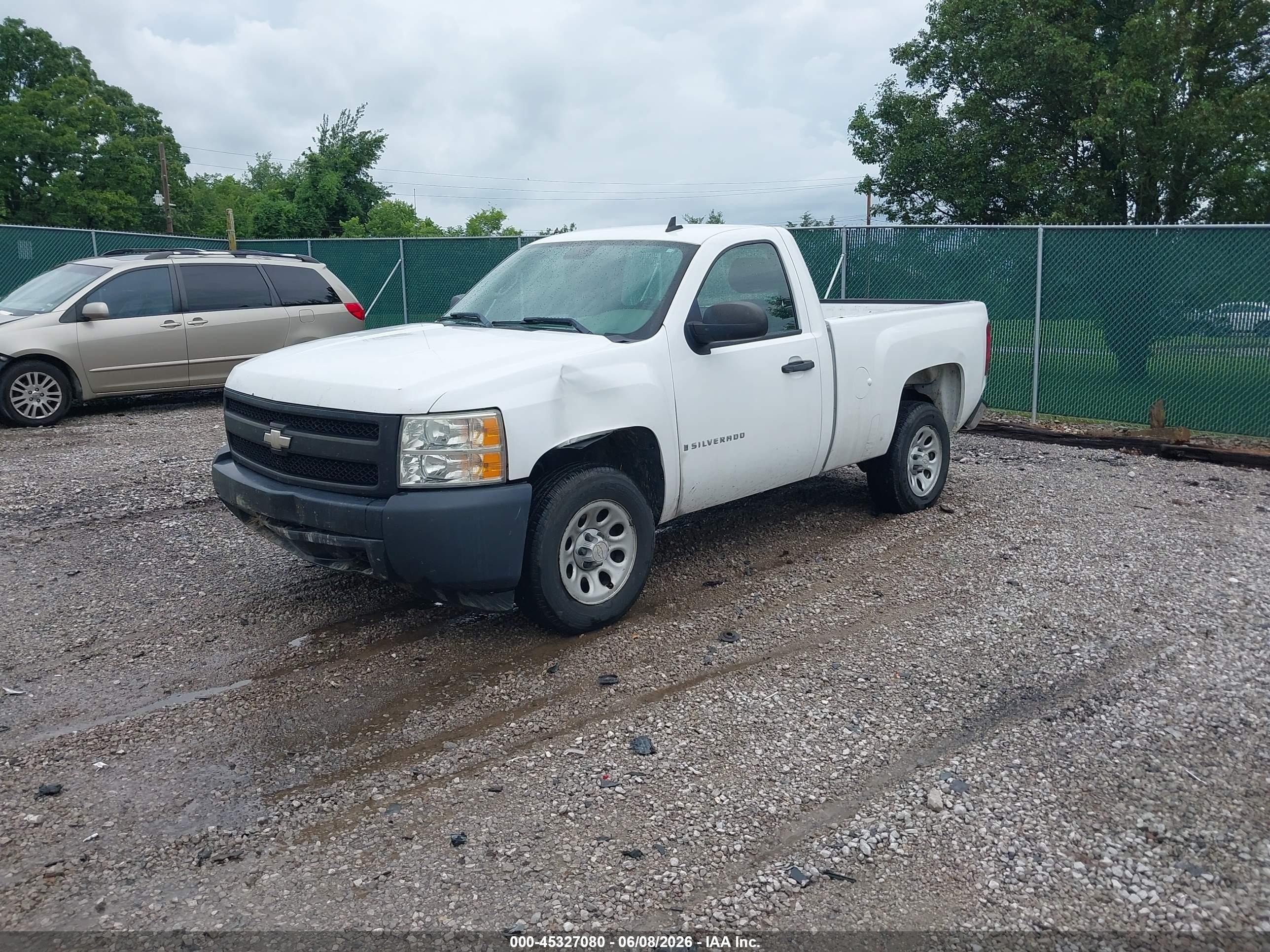2008 Chevrolet Silverado 1500 Work Truck White vin: 1GCEC14X88Z113244