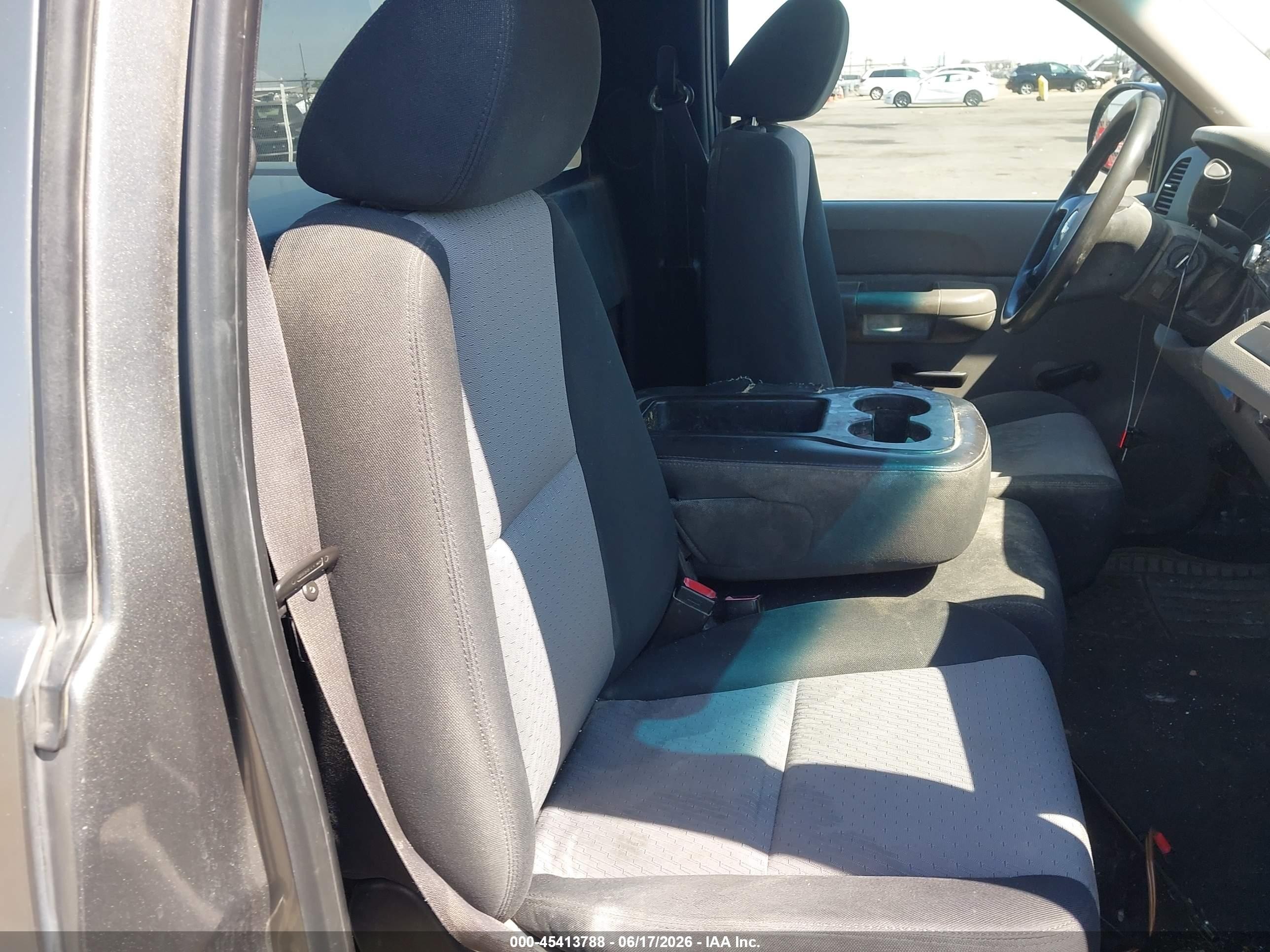 2008 Chevrolet Silverado 1500 Work Truck Gray vin: 1GCEC14X88Z115401