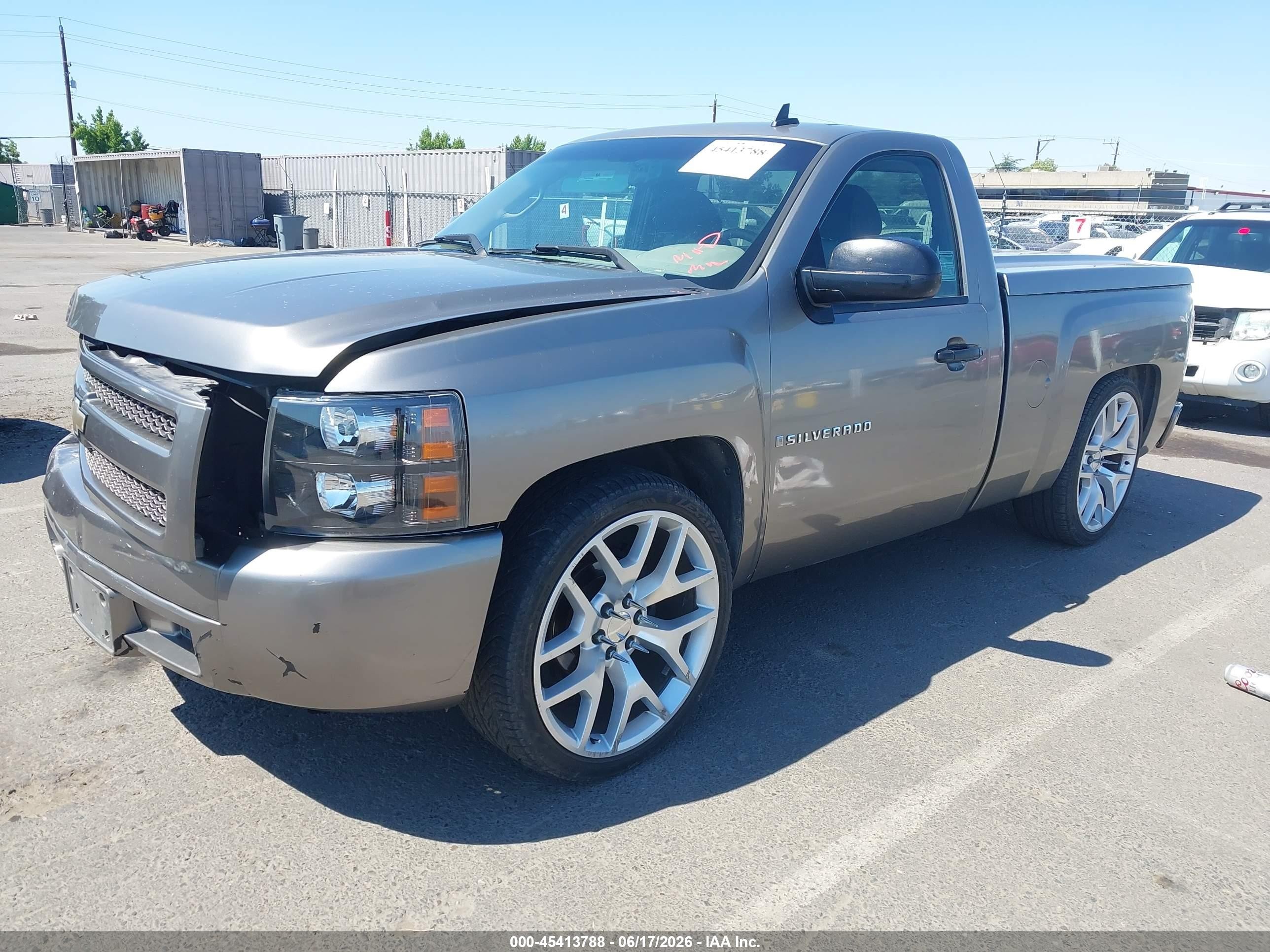 2008 Chevrolet Silverado 1500 Work Truck Gray vin: 1GCEC14X88Z115401