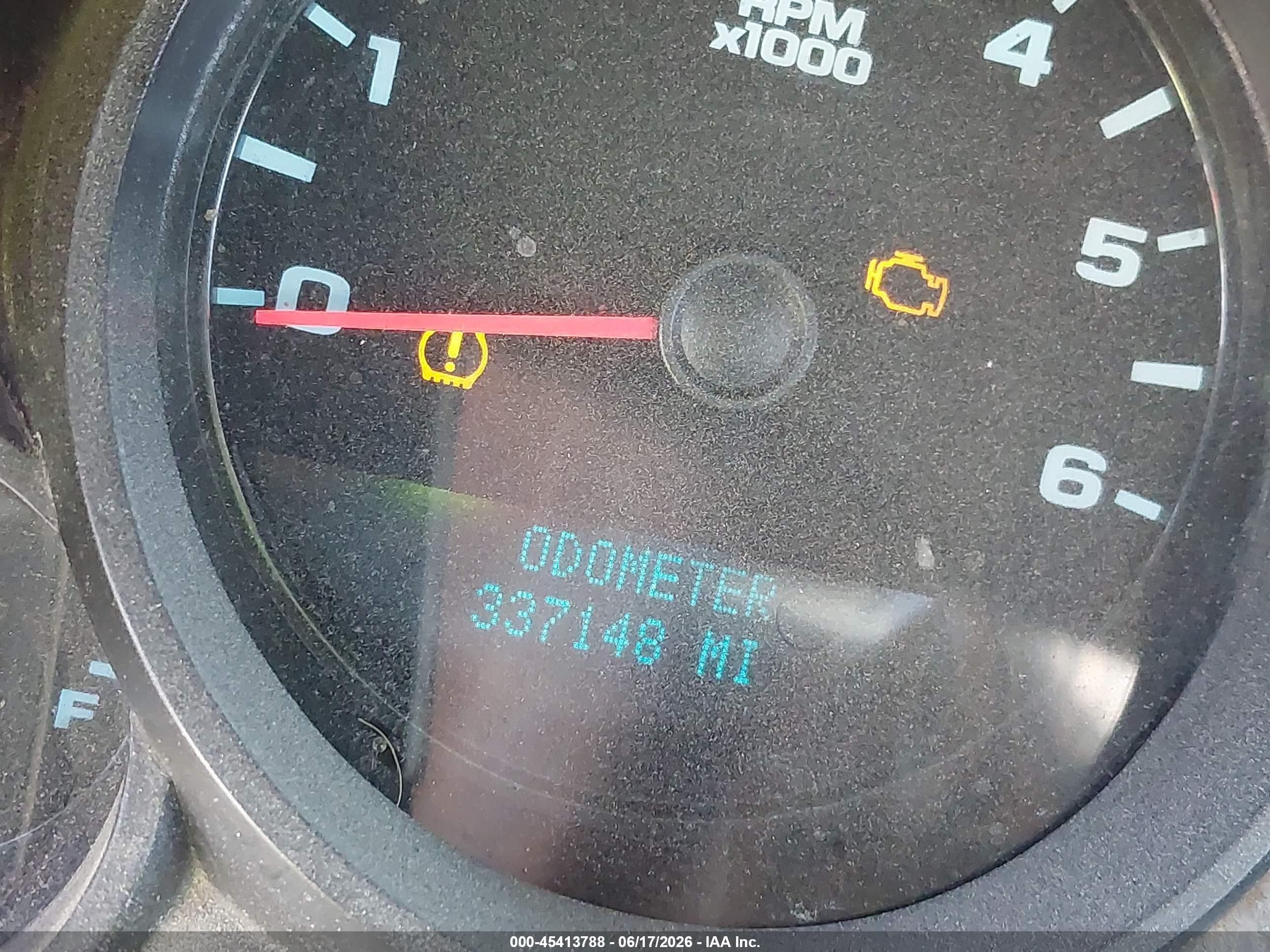 2008 Chevrolet Silverado 1500 Work Truck Gray vin: 1GCEC14X88Z115401