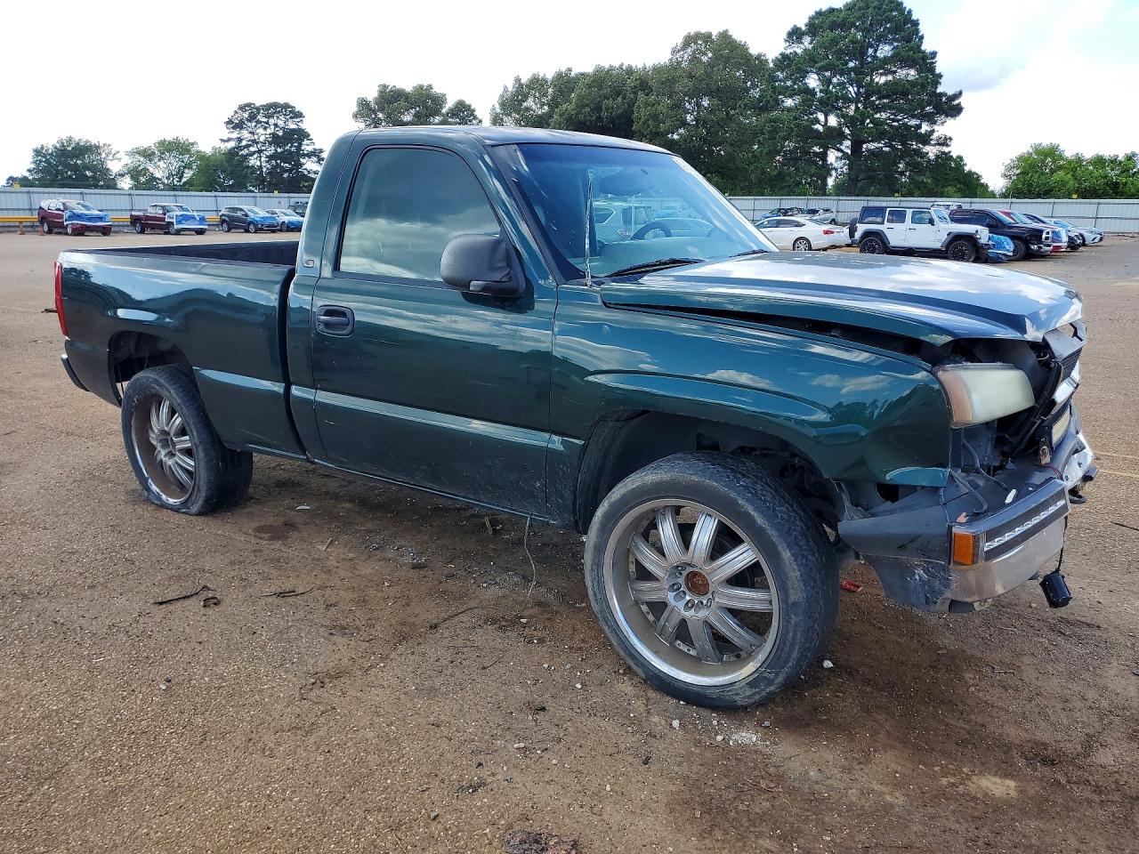 2003 Chevrolet Silverado C1500 Green vin: 1GCEC14X93Z359843